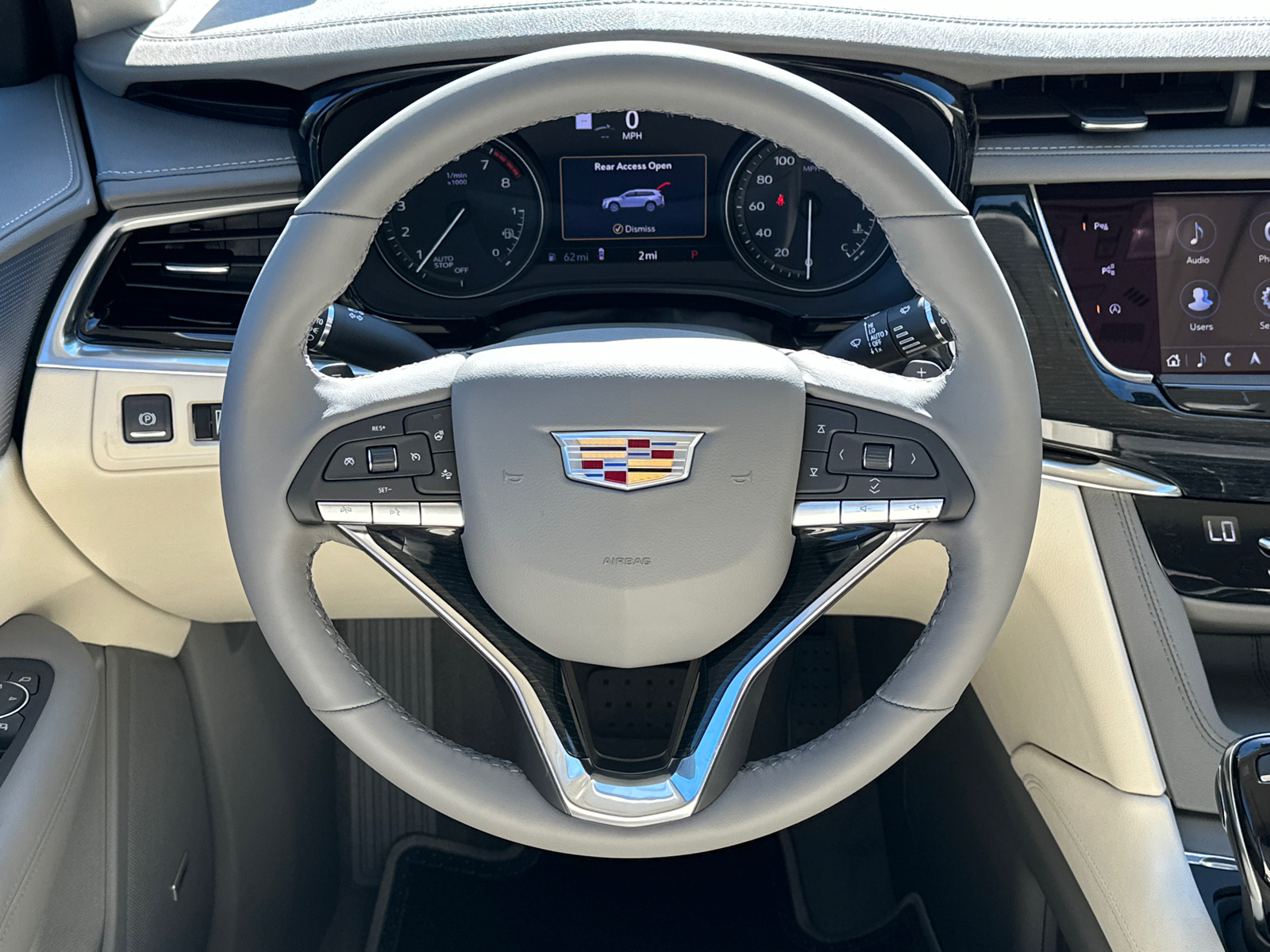 2025 Cadillac XT6 Premium Luxury 24