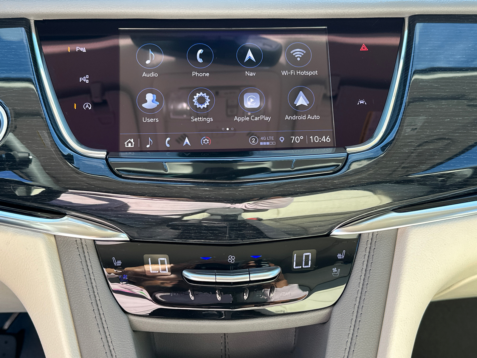 2025 Cadillac XT6 Premium Luxury 28