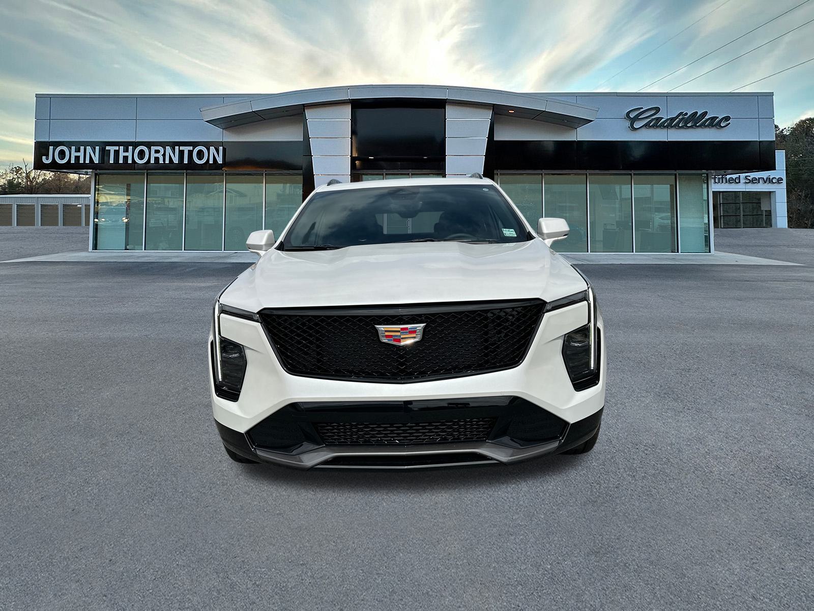 2025 Cadillac XT4 Sport 2