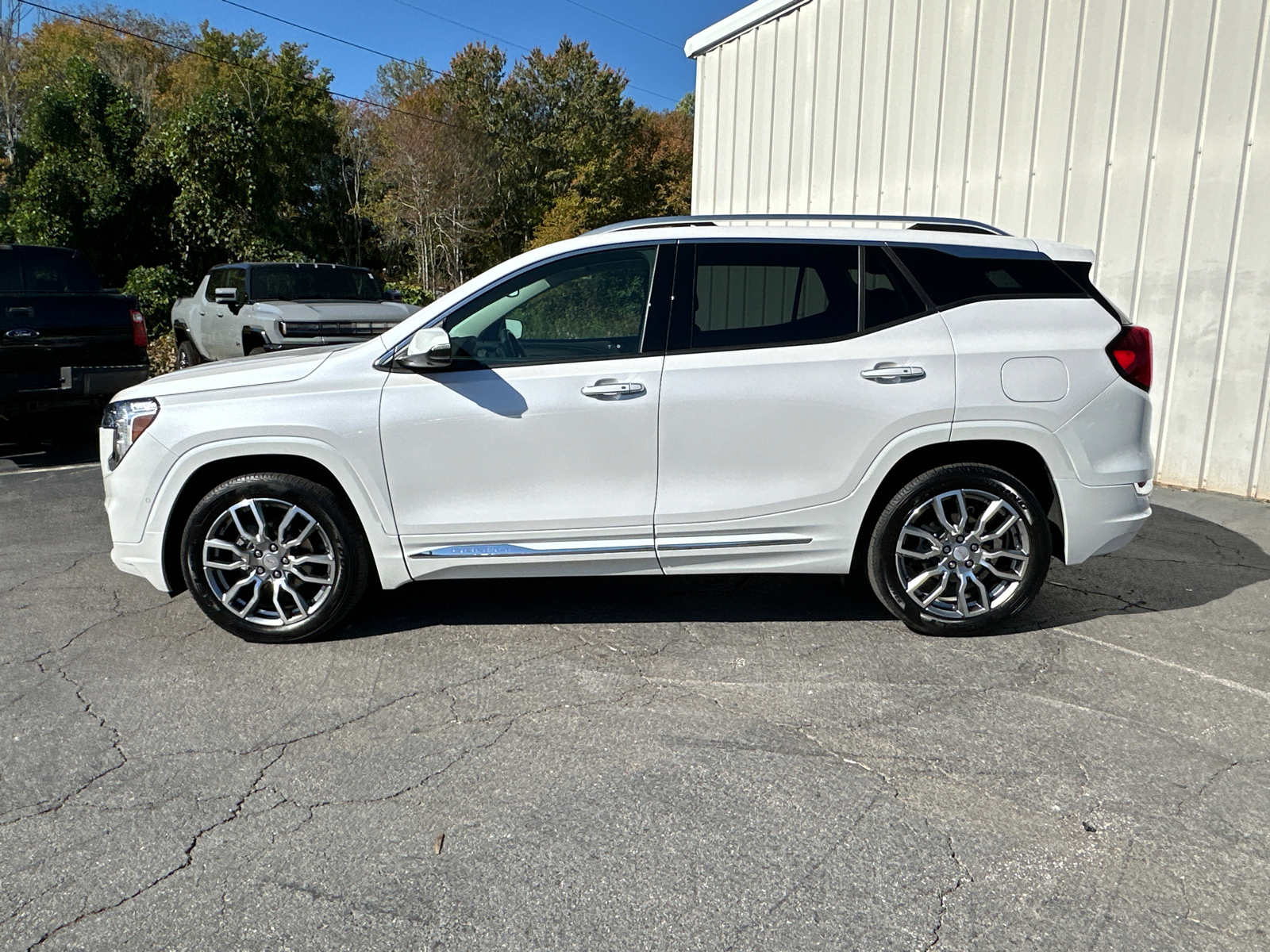 2022 GMC Terrain Denali 9