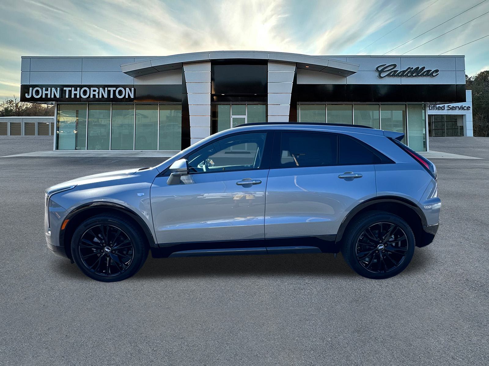 2025 Cadillac XT4 Sport 8