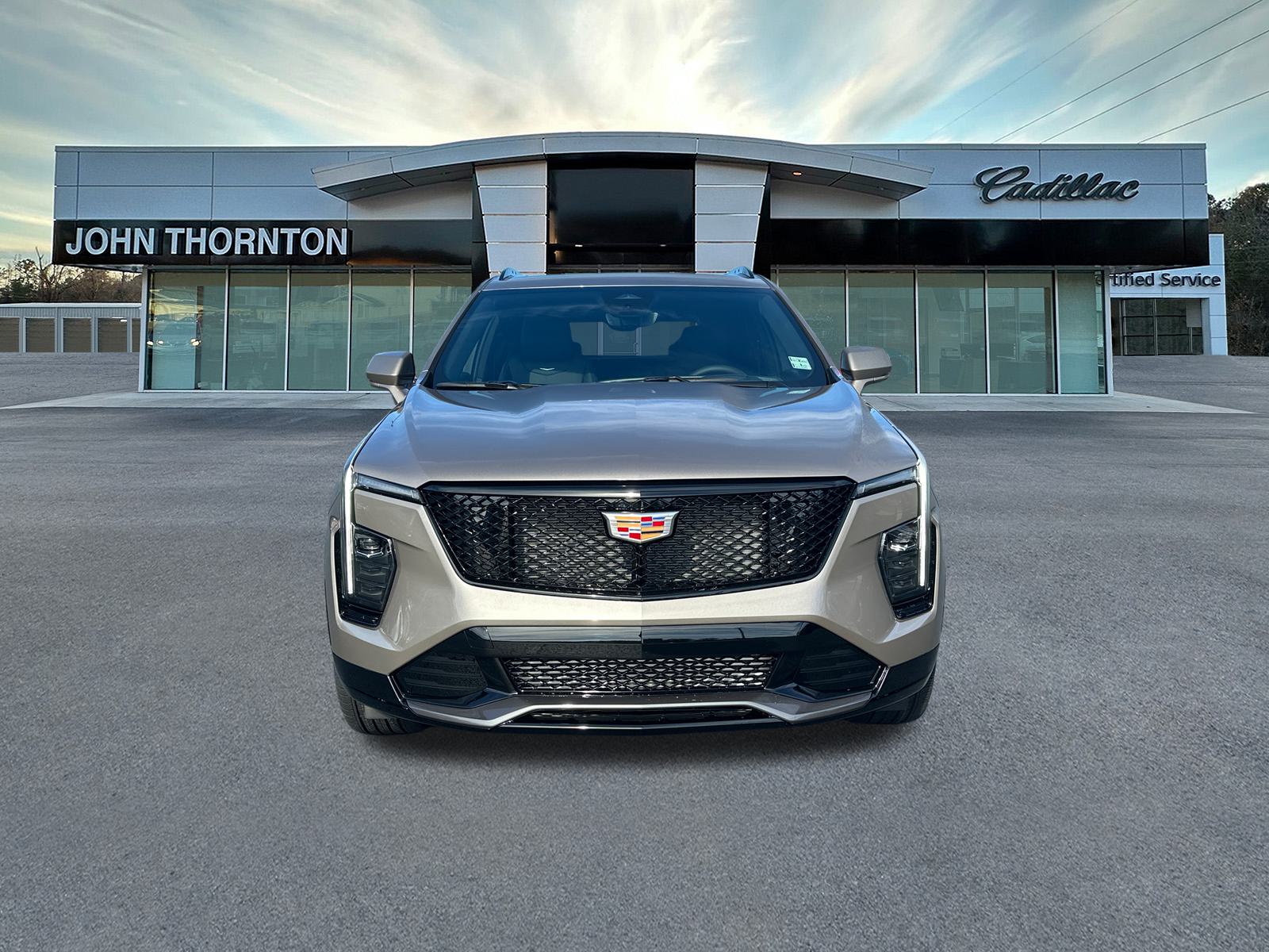 2025 Cadillac XT4 Sport 2