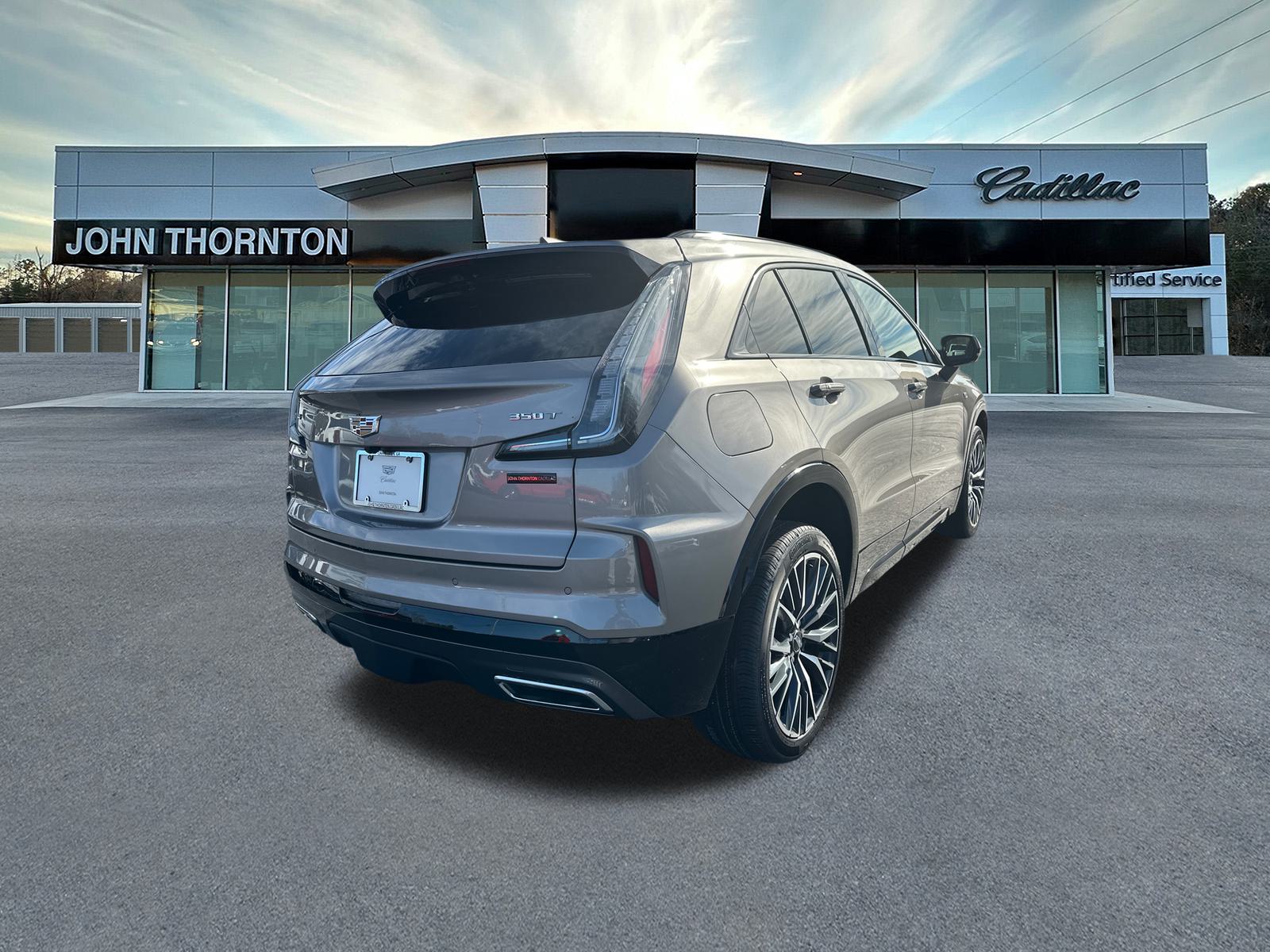 2025 Cadillac XT4 Sport 5