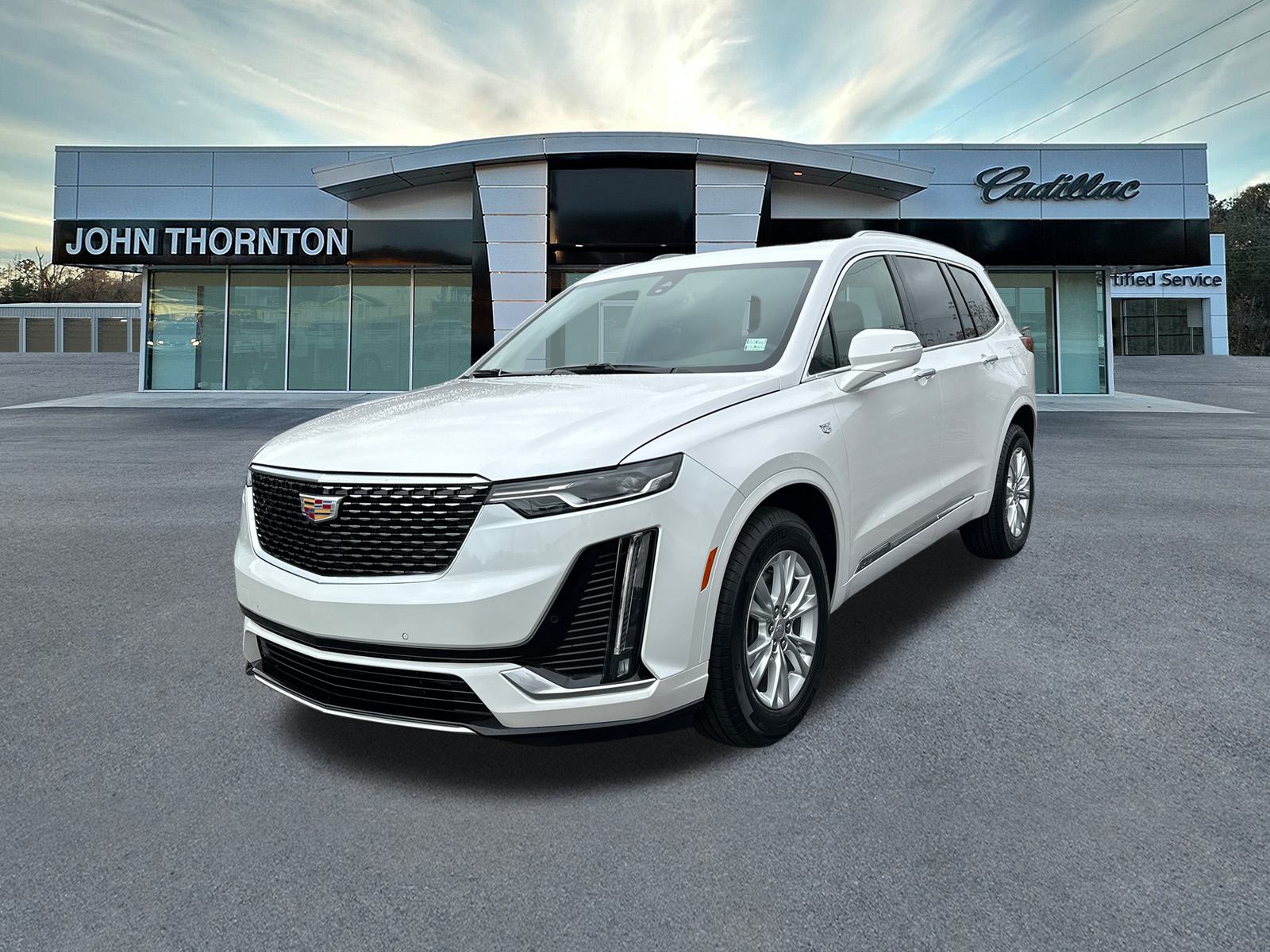 2025 Cadillac XT6 Luxury 1