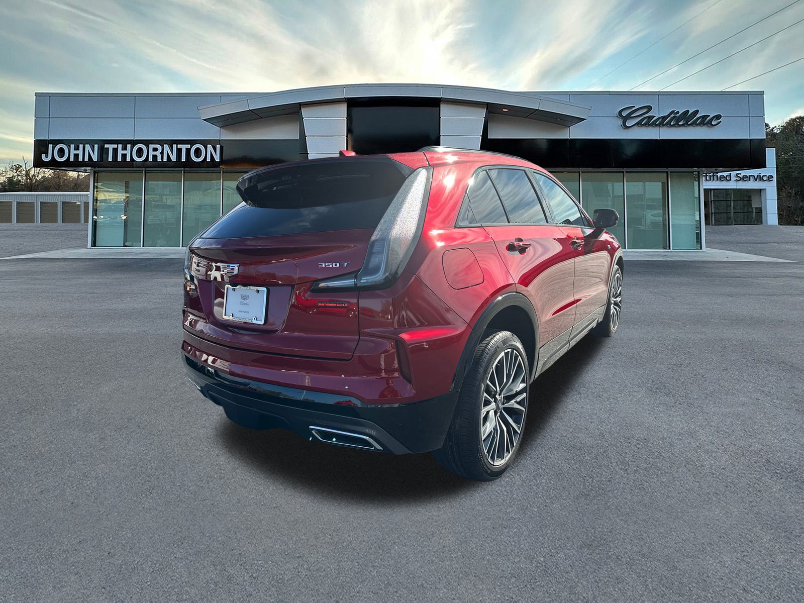 2025 Cadillac XT4 Sport 5