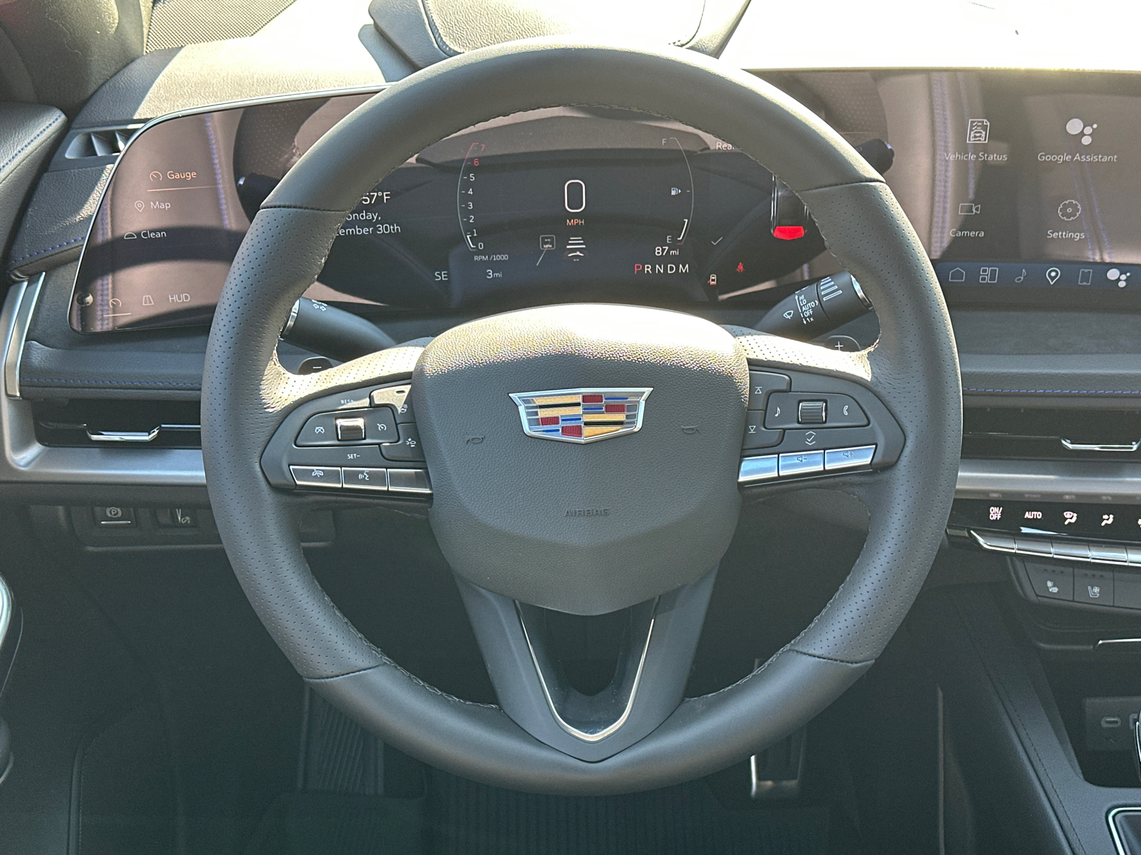 2025 Cadillac XT4 Sport 23