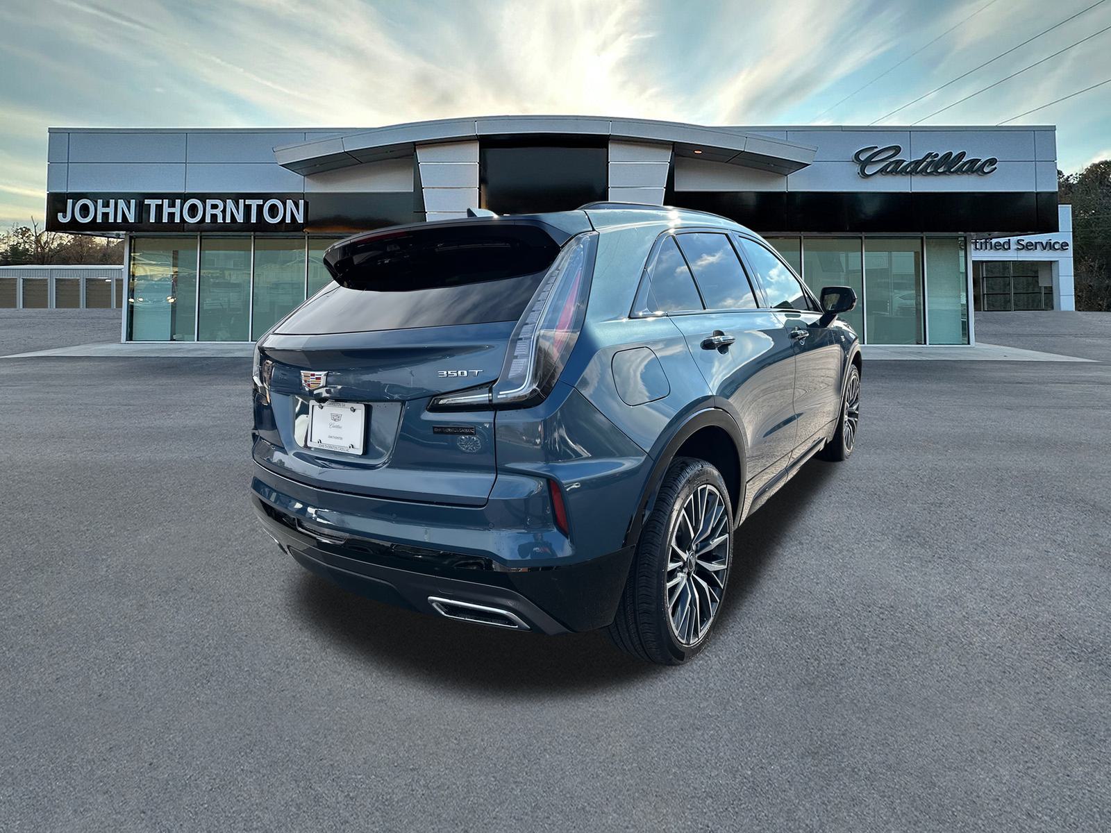 2025 Cadillac XT4 Sport 5