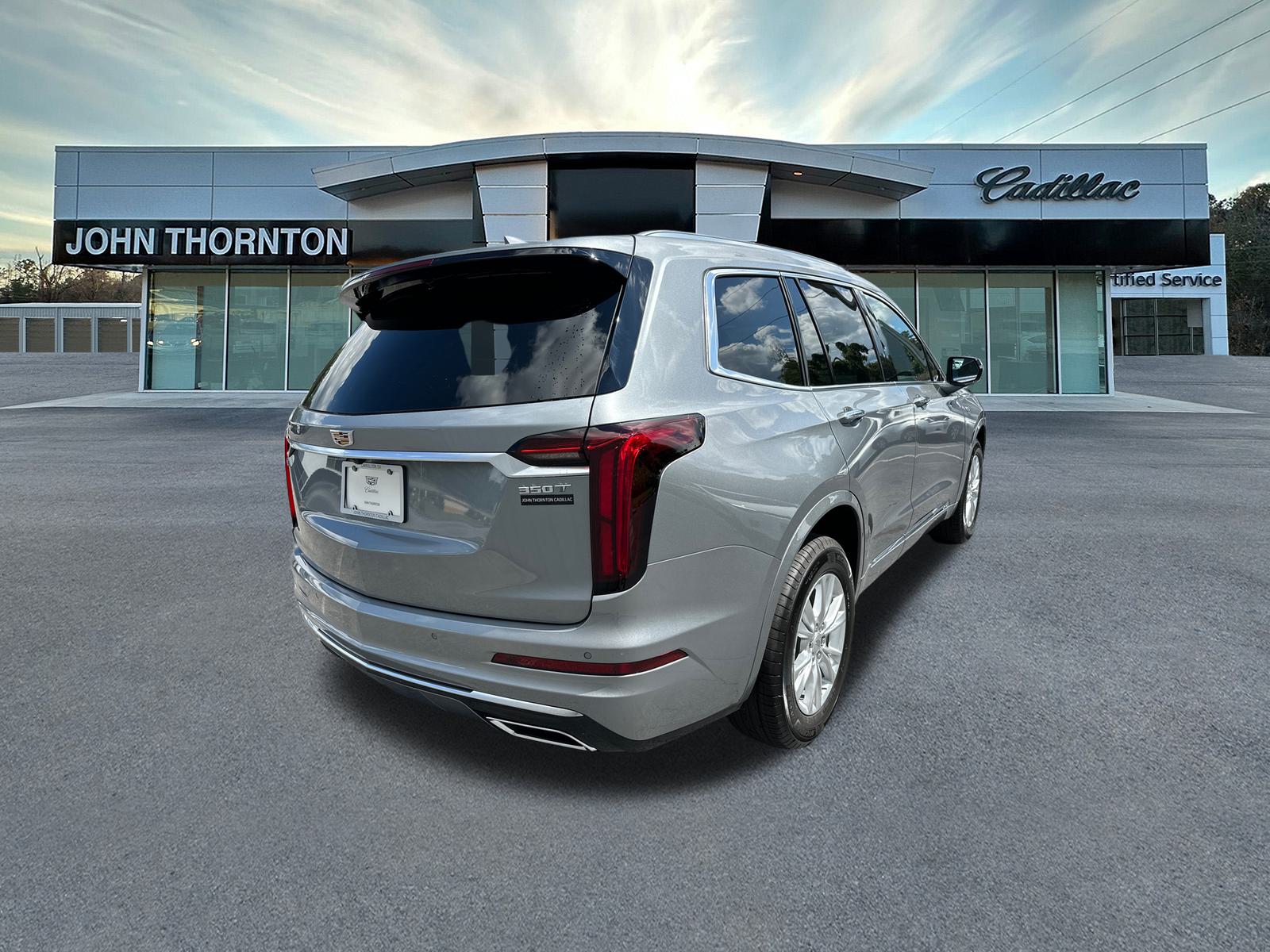 2025 Cadillac XT6 Luxury 5