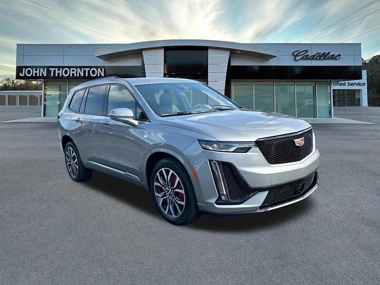 2025 Cadillac XT6 Sport 3