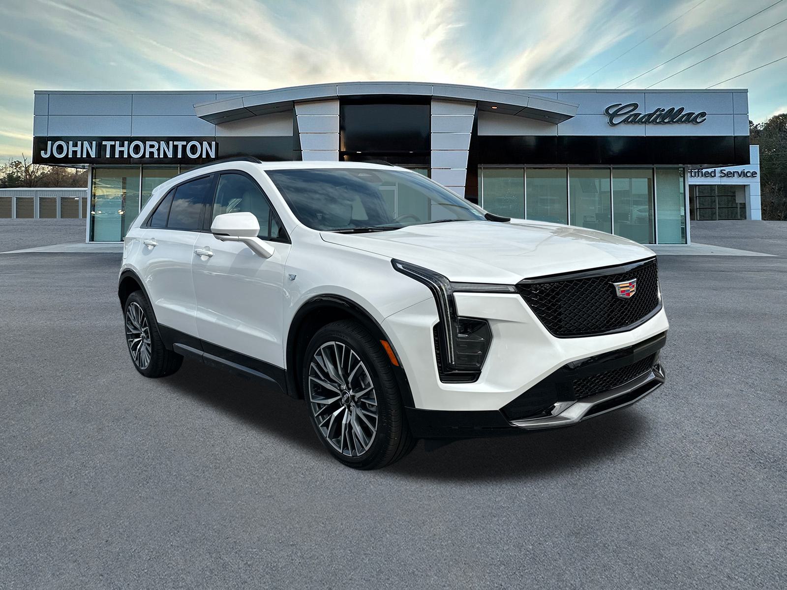 2025 Cadillac XT4 Sport 3