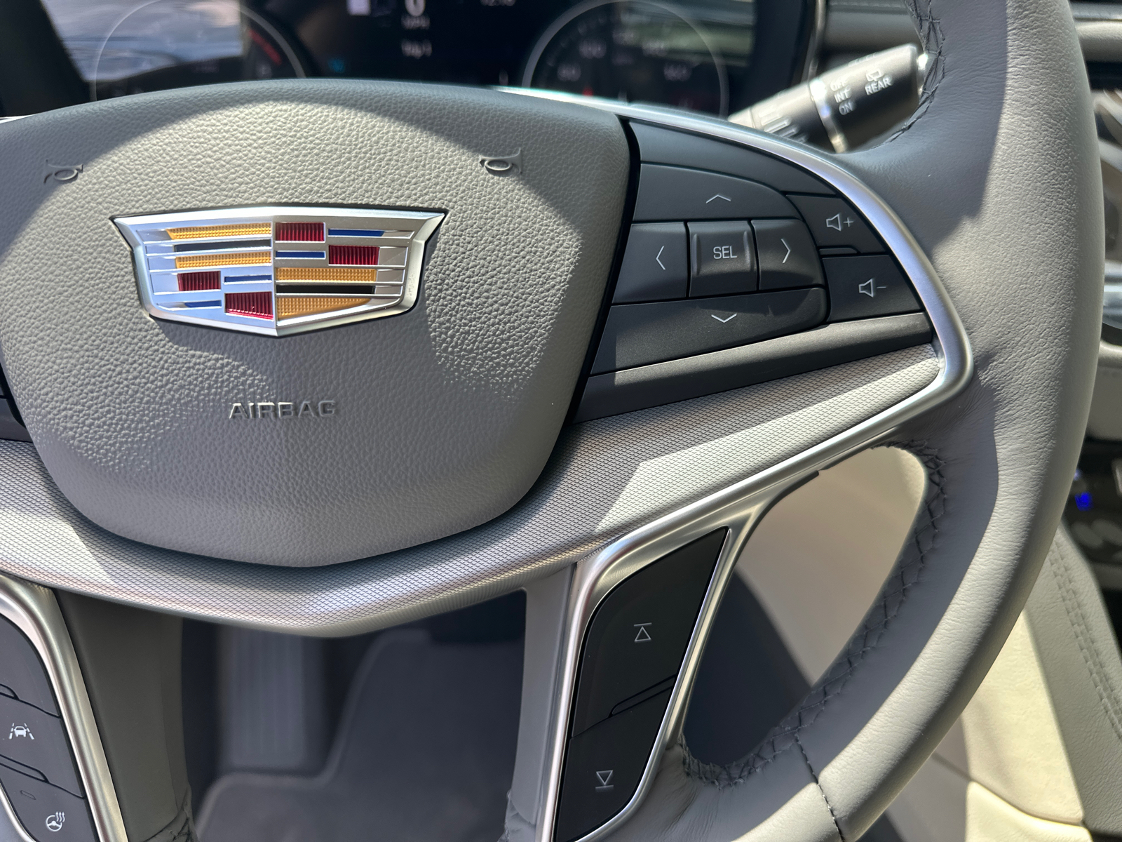 2025 Cadillac XT5 Premium Luxury 25