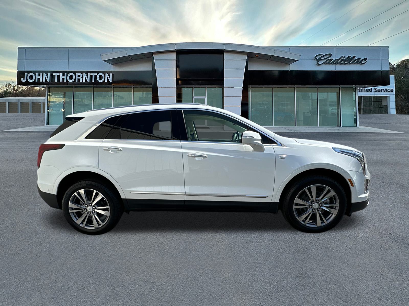 2025 Cadillac XT5 Premium Luxury 4