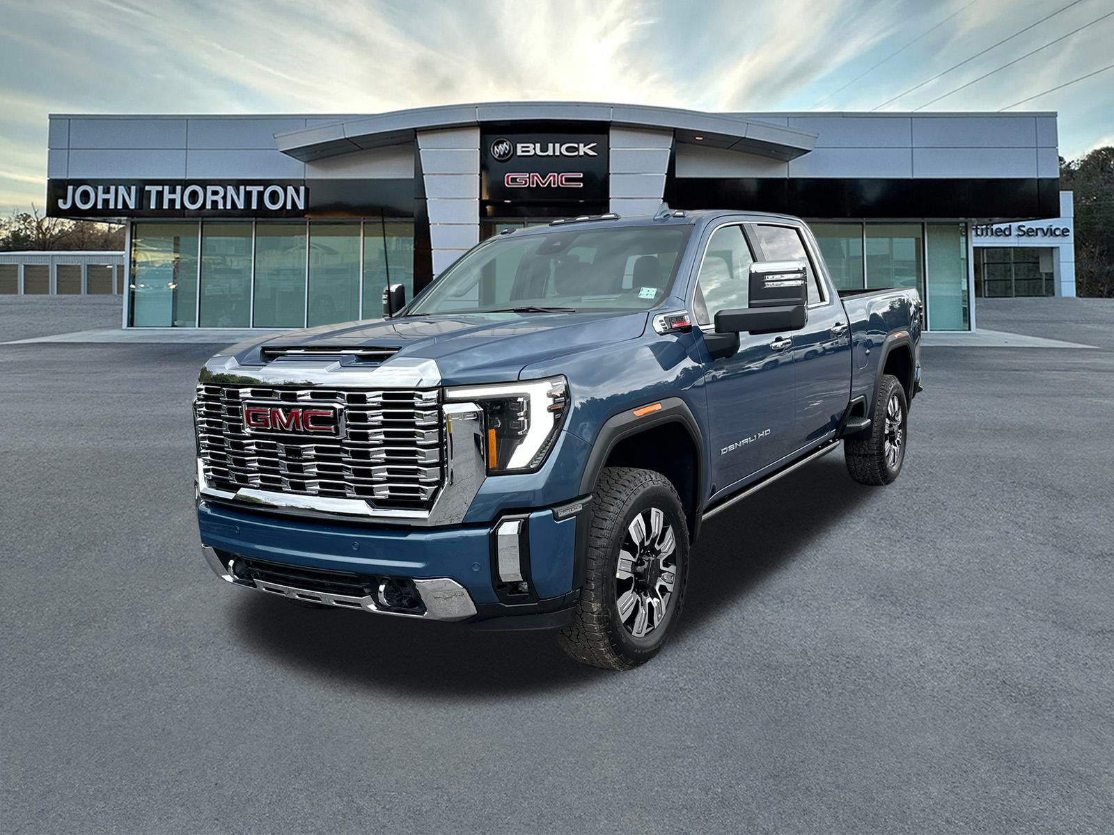 2025 GMC Sierra 2500HD Denali 1