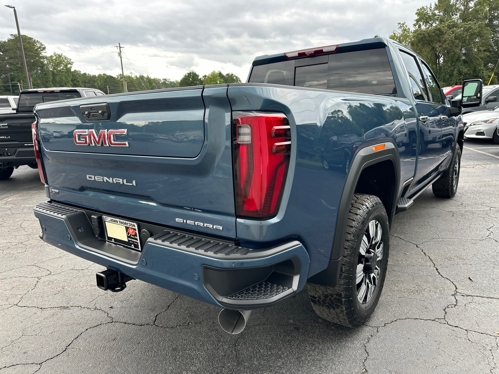 2025 GMC Sierra 2500HD Denali 6