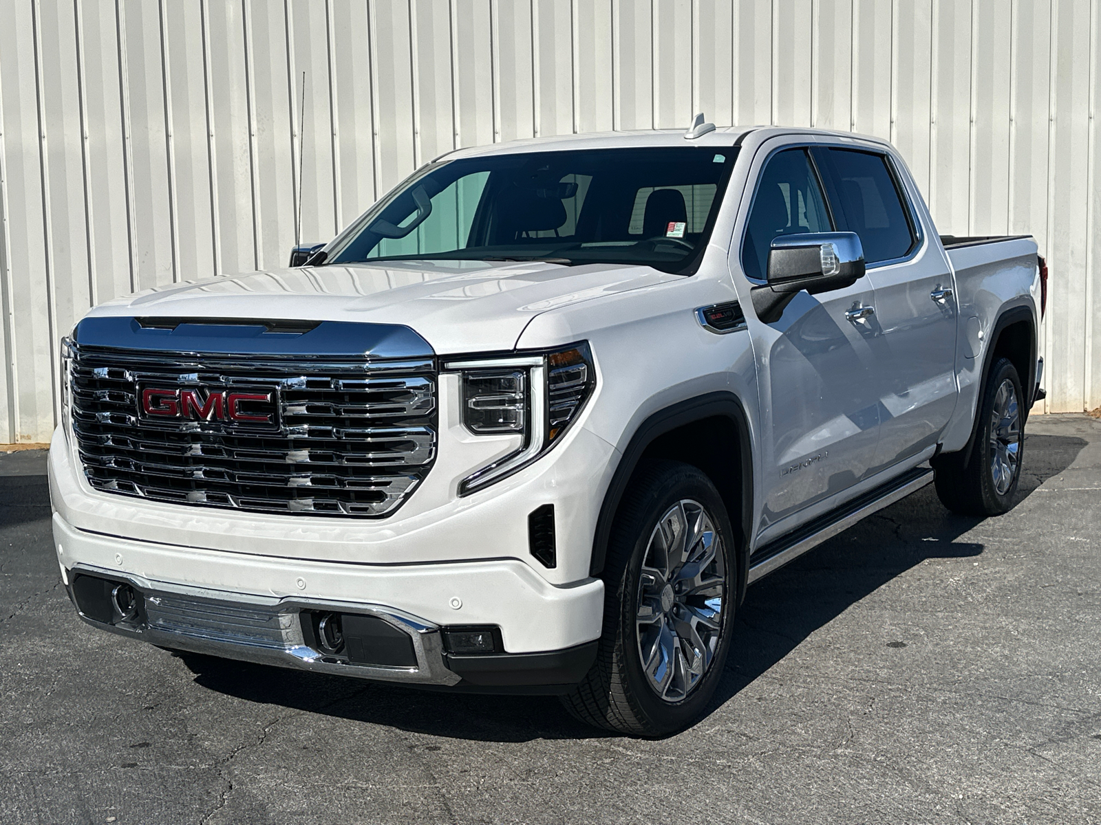 2024 GMC Sierra 1500 Denali 2