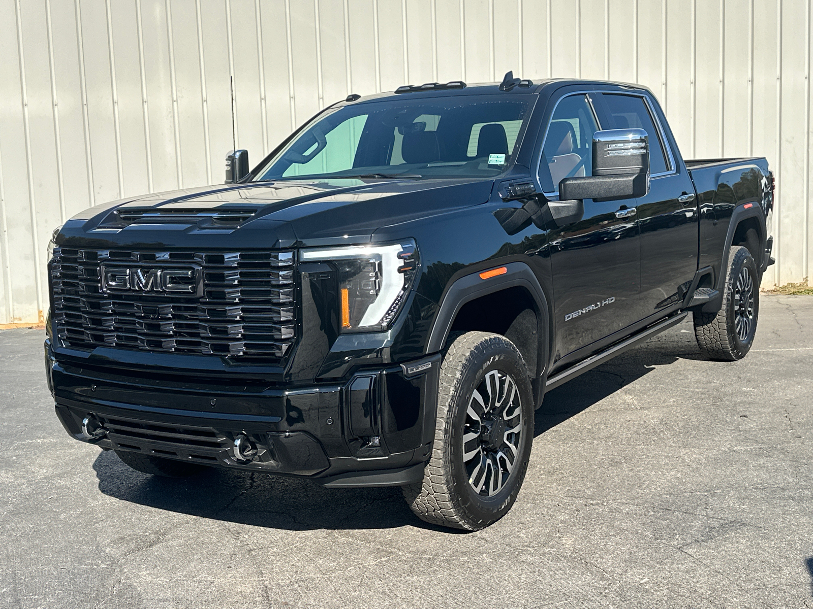 2025 GMC Sierra 2500HD Denali Ultimate 2