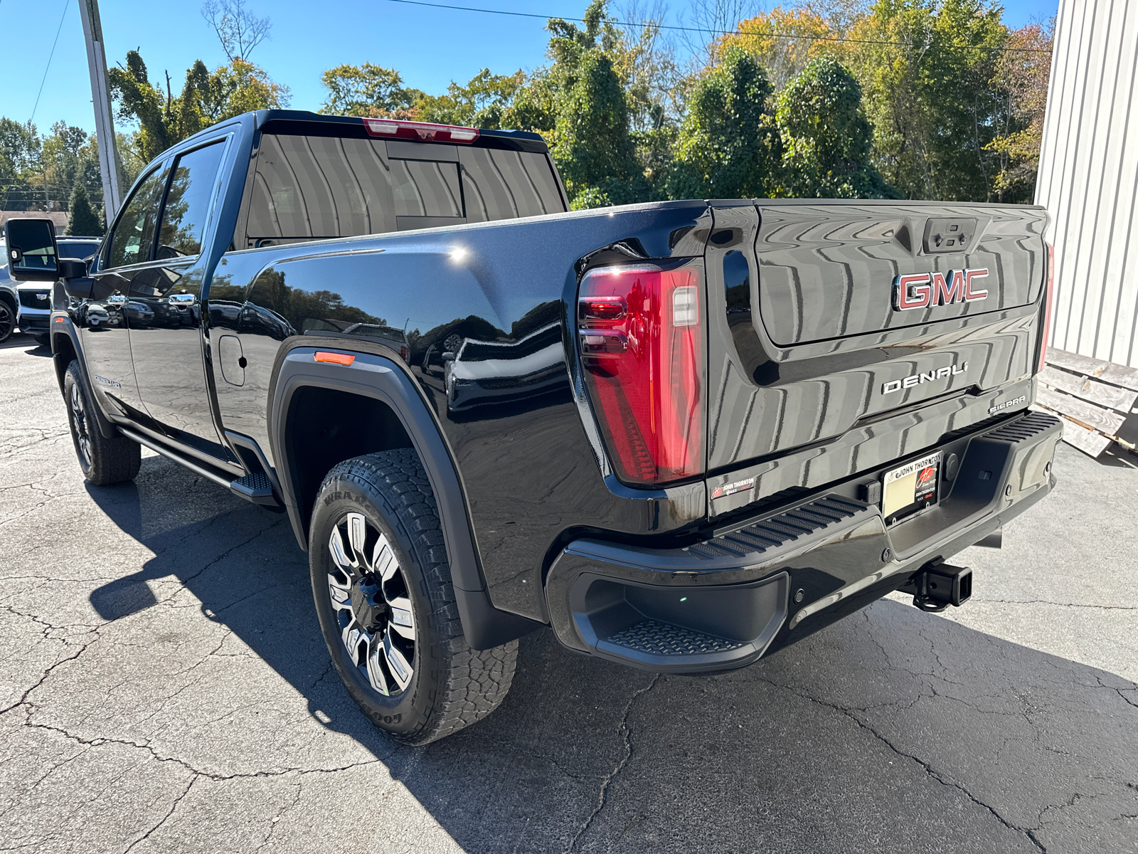 2025 GMC Sierra 2500HD Denali 8