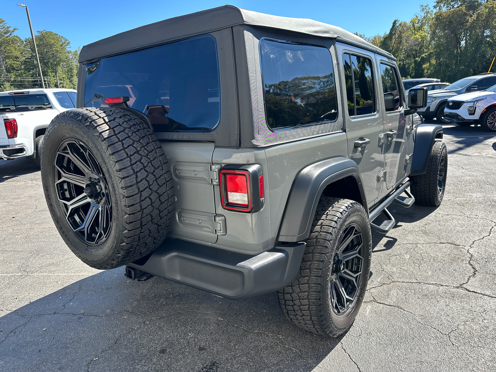 2022 Jeep Wrangler Unlimited Sport 6