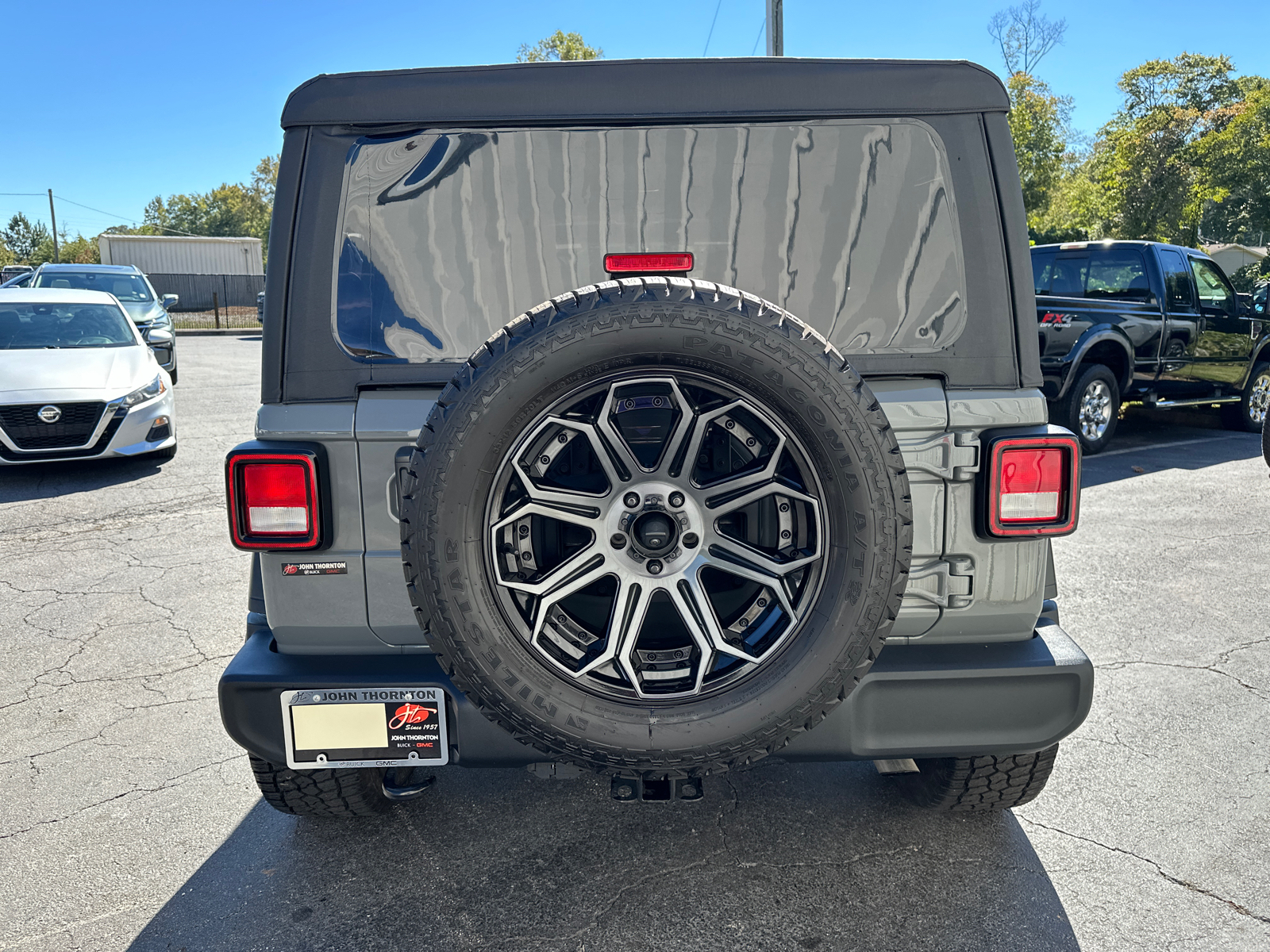 2022 Jeep Wrangler Unlimited Sport 7