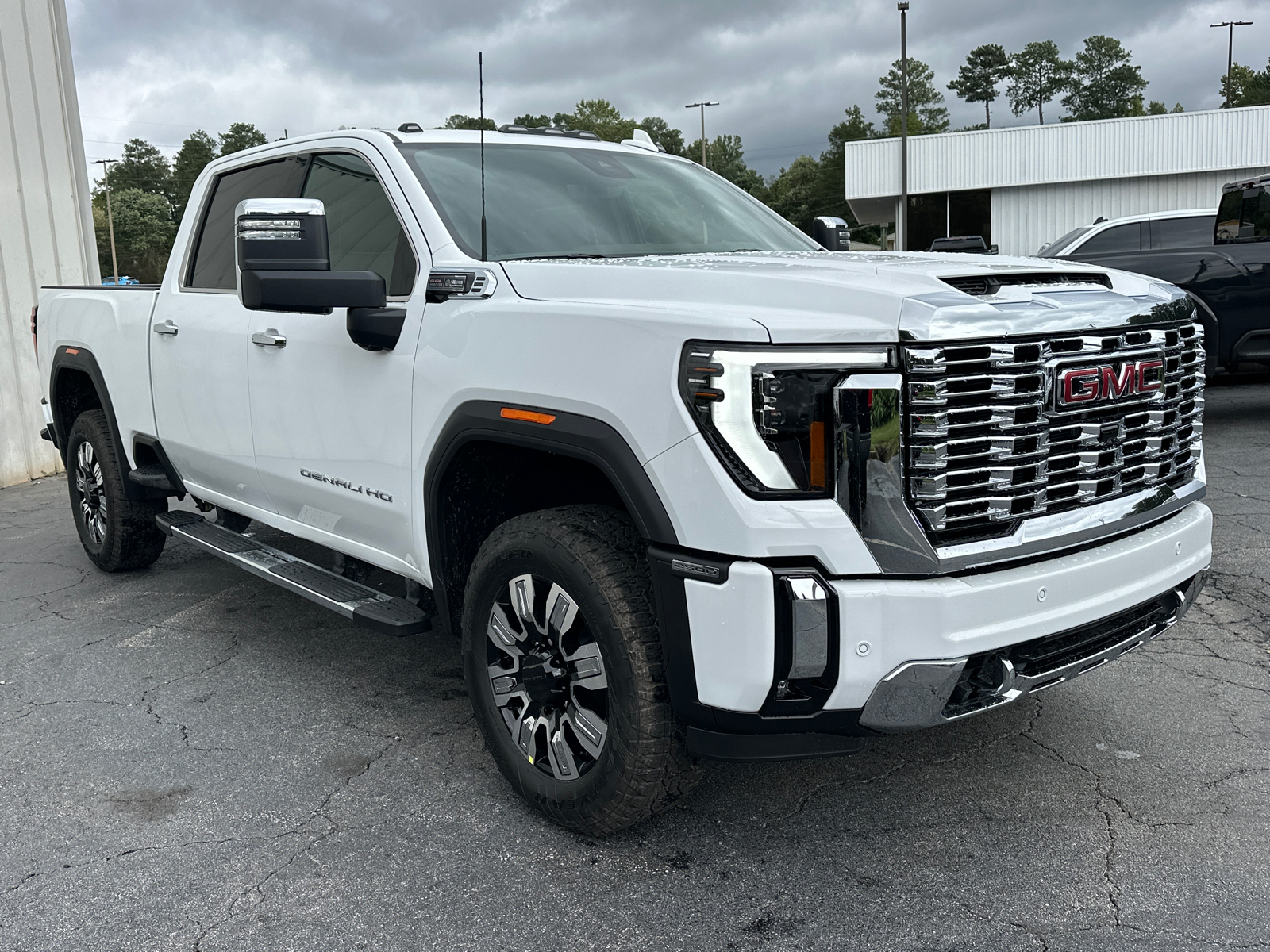 2025 GMC Sierra 2500HD Denali 5