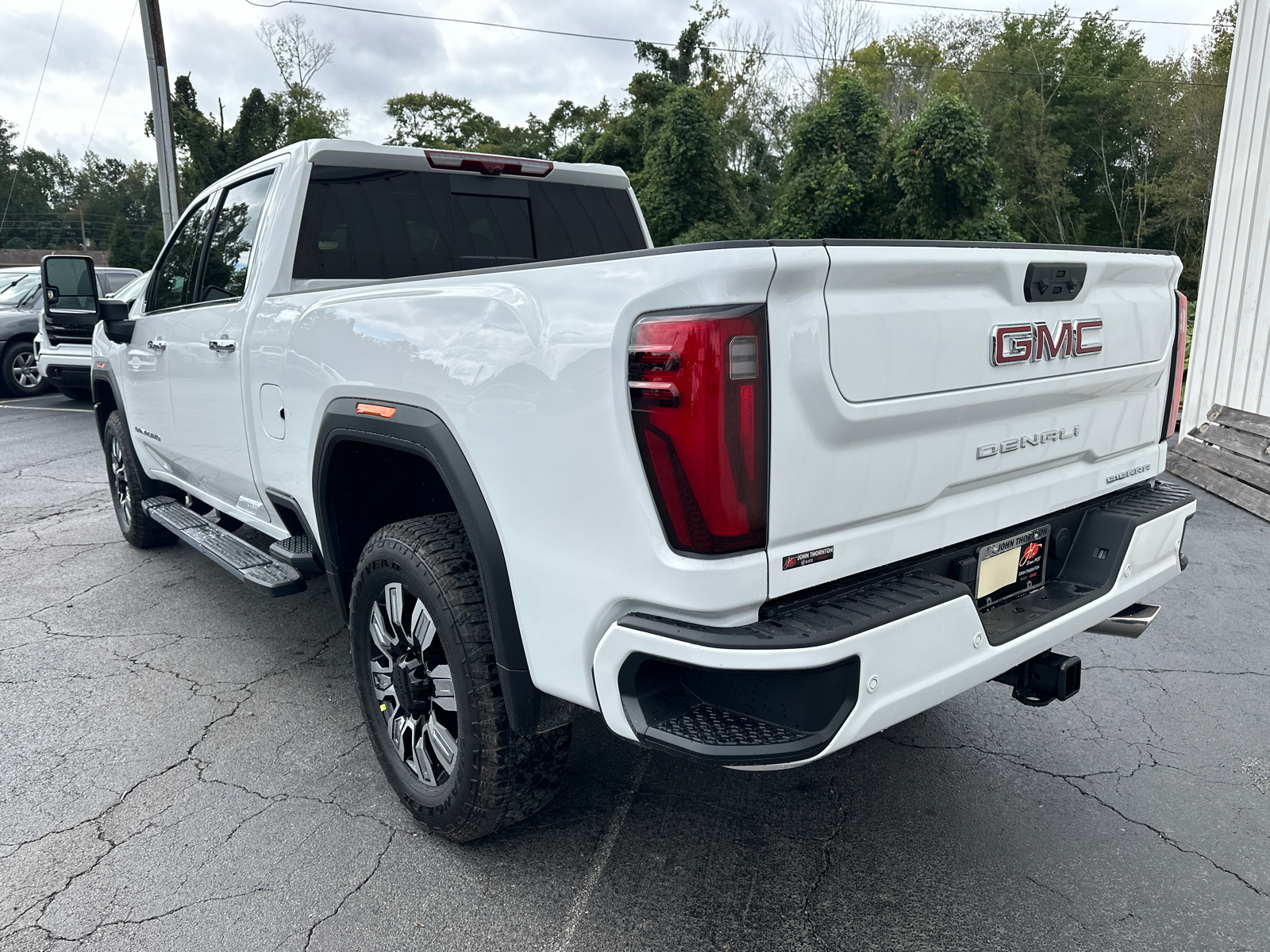 2025 GMC Sierra 2500HD Denali 9