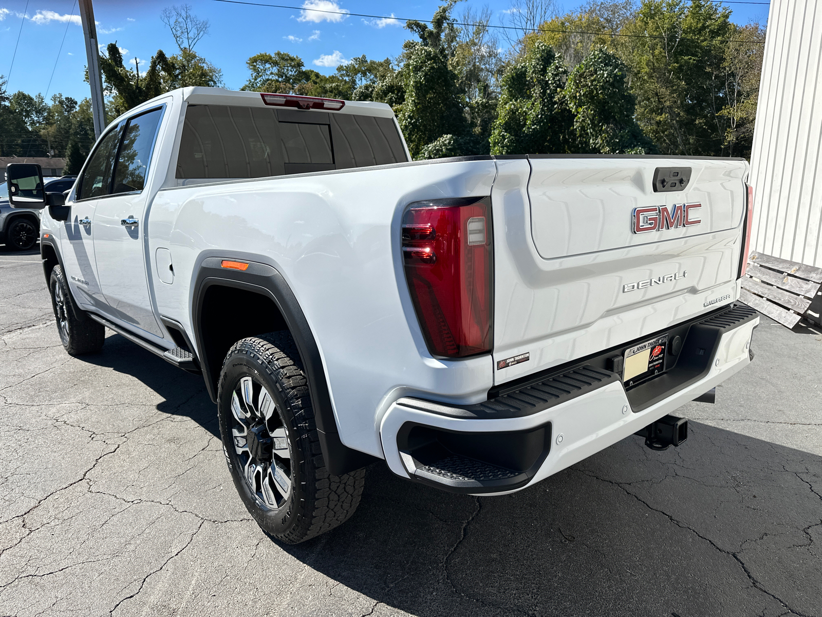 2025 GMC Sierra 2500HD Denali 8