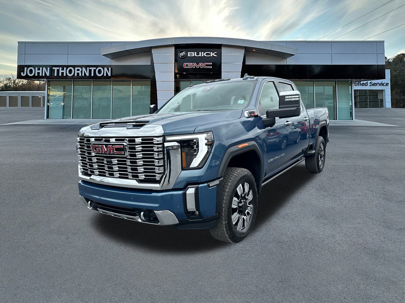 2025 GMC Sierra 2500HD Denali 2