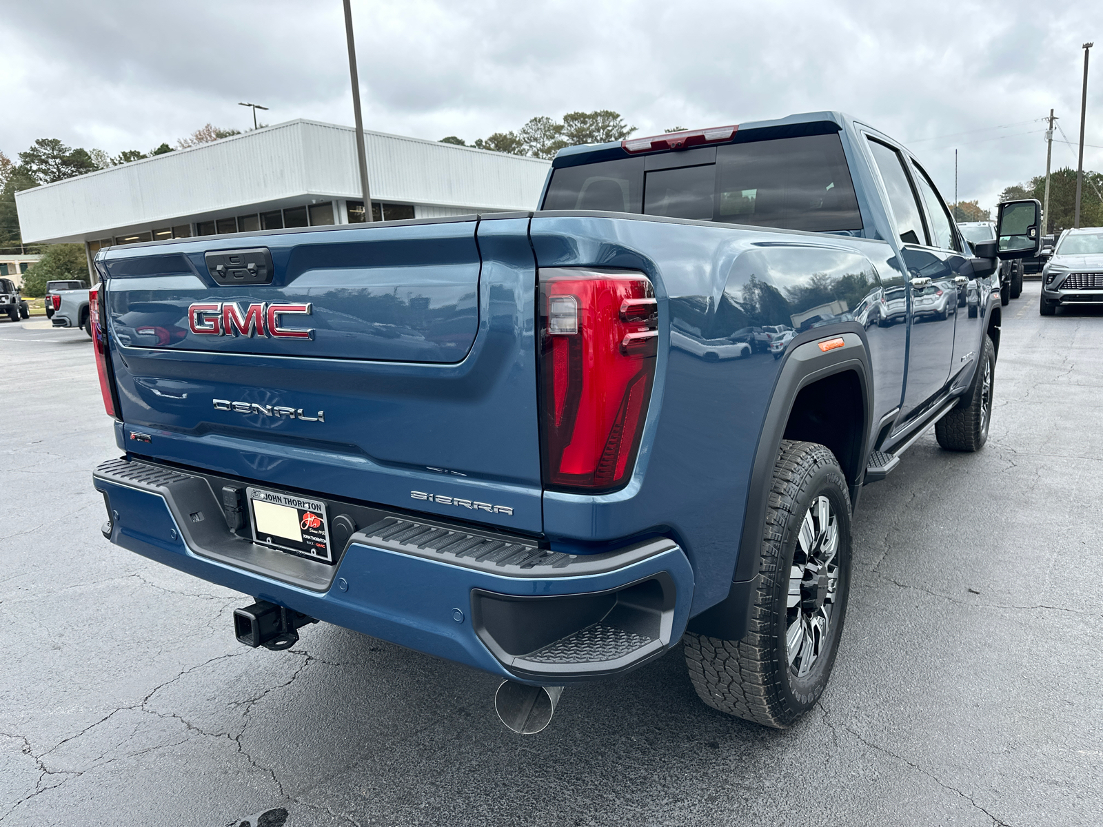 2025 GMC Sierra 2500HD Denali 7