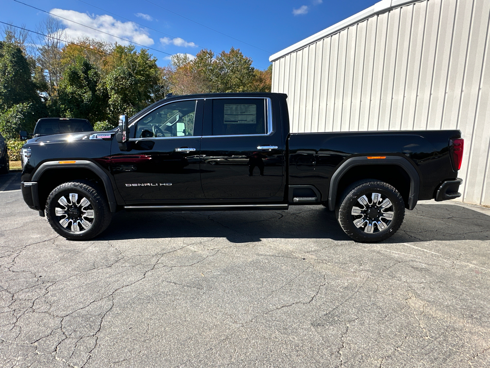 2025 GMC Sierra 2500HD Denali 9