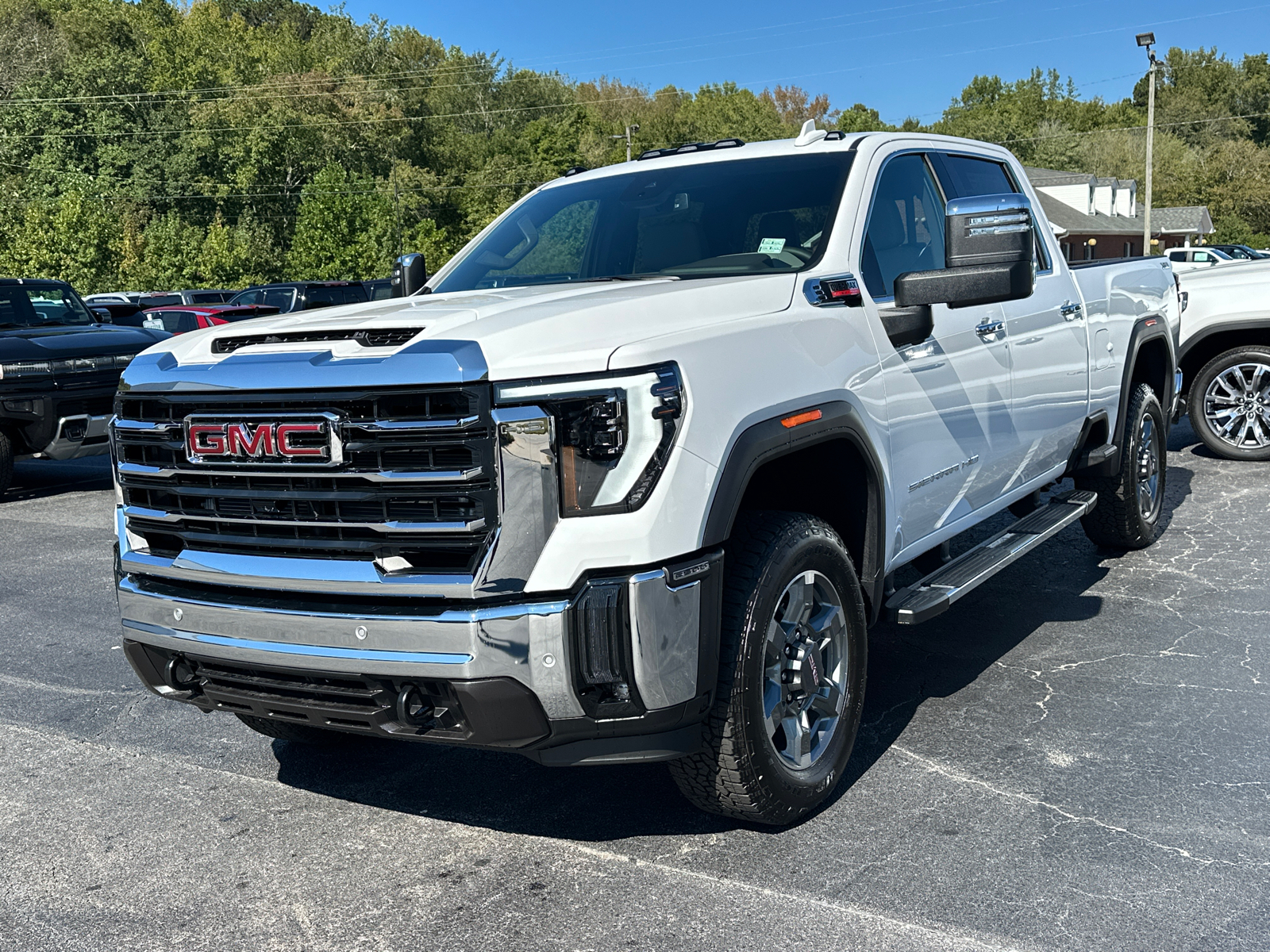 2025 GMC Sierra 2500HD SLT 2