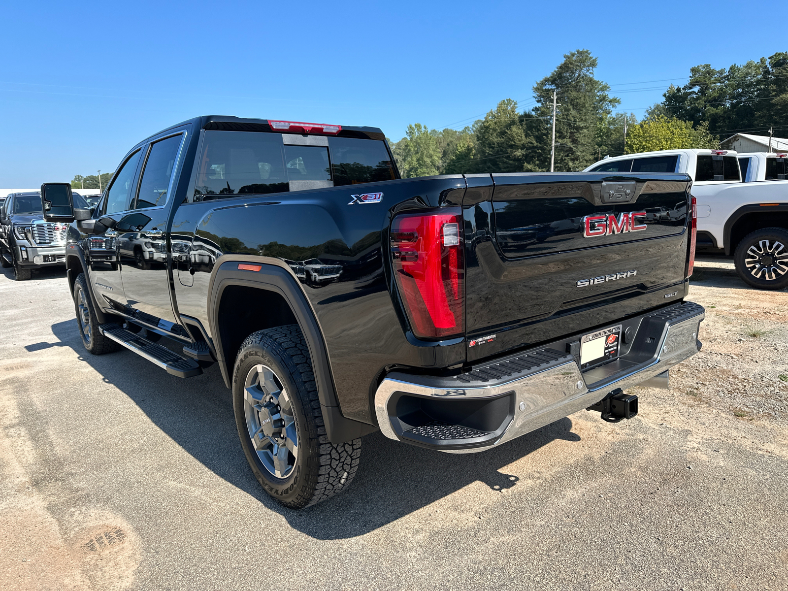 2025 GMC Sierra 2500HD SLT 8