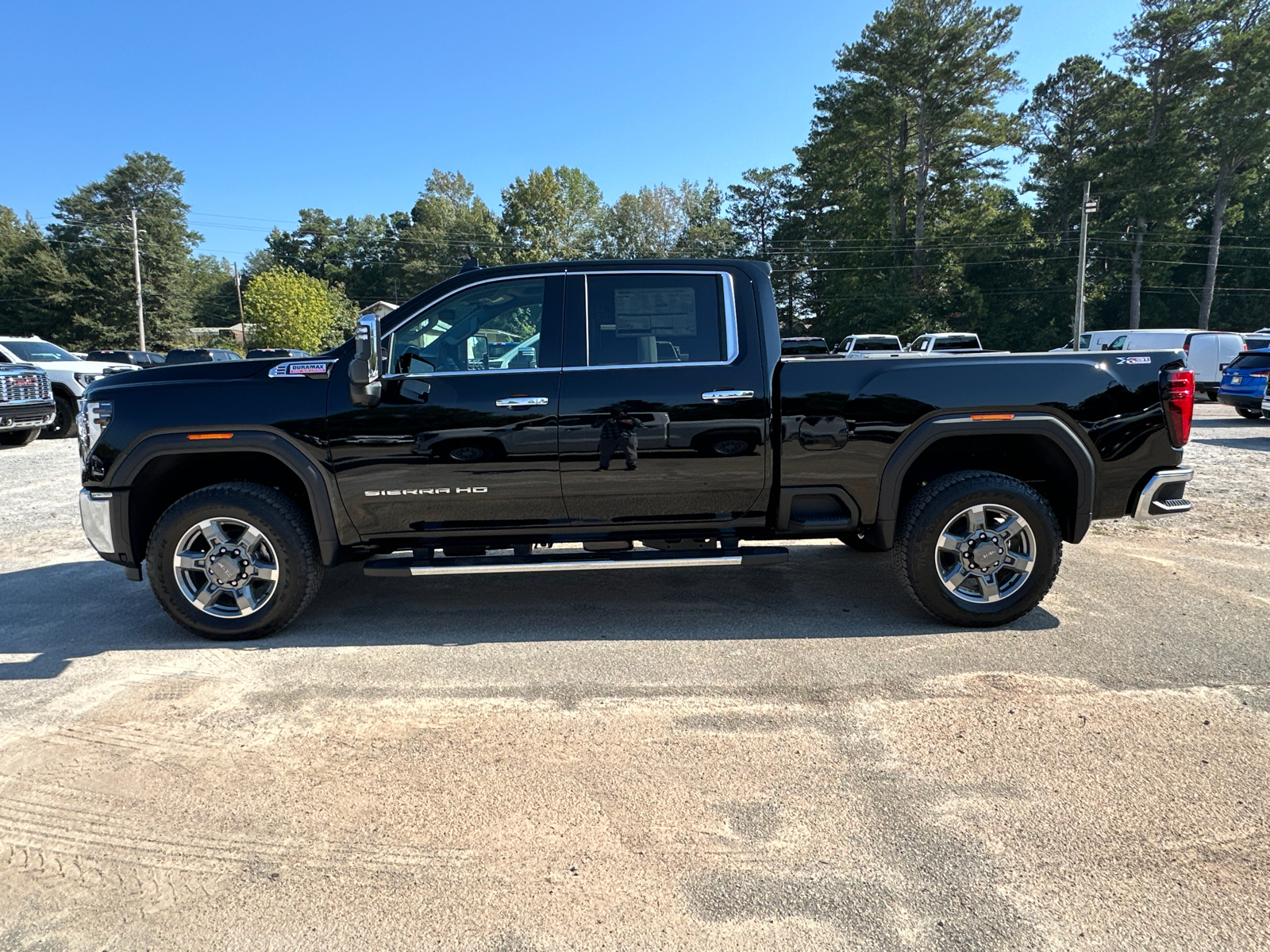 2025 GMC Sierra 2500HD SLT 9