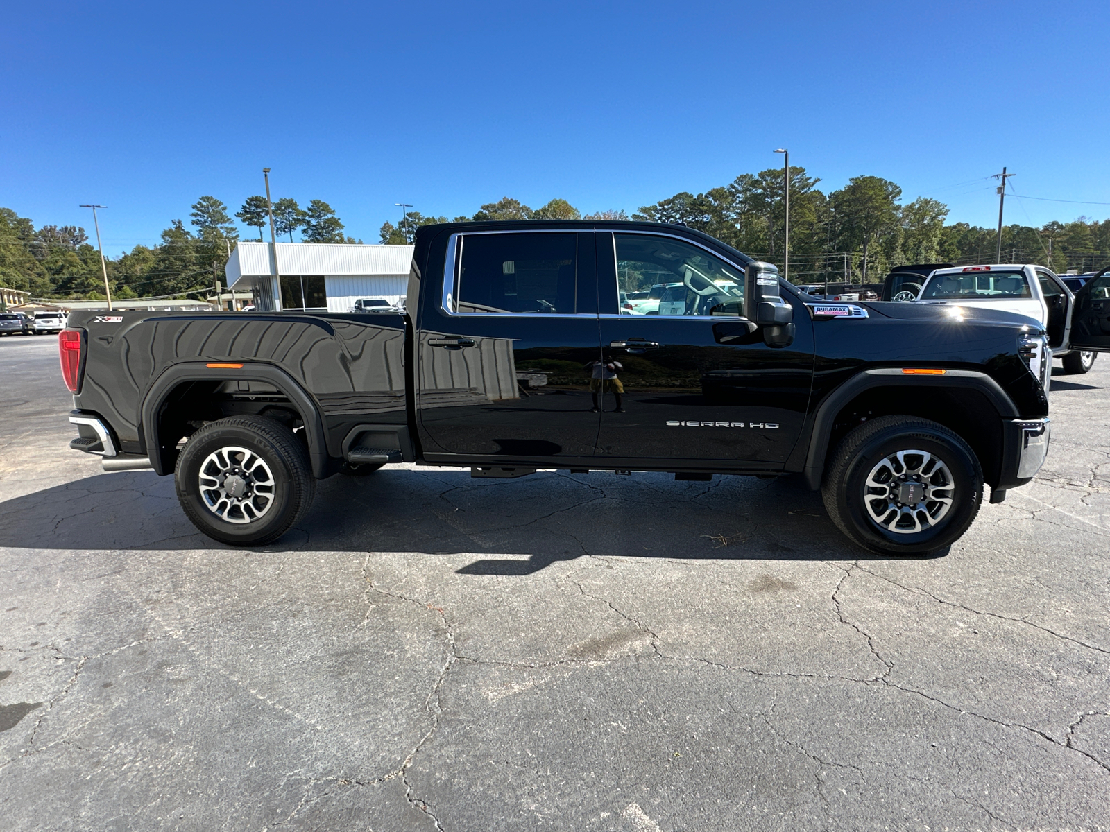 2025 GMC Sierra 2500HD SLE 5