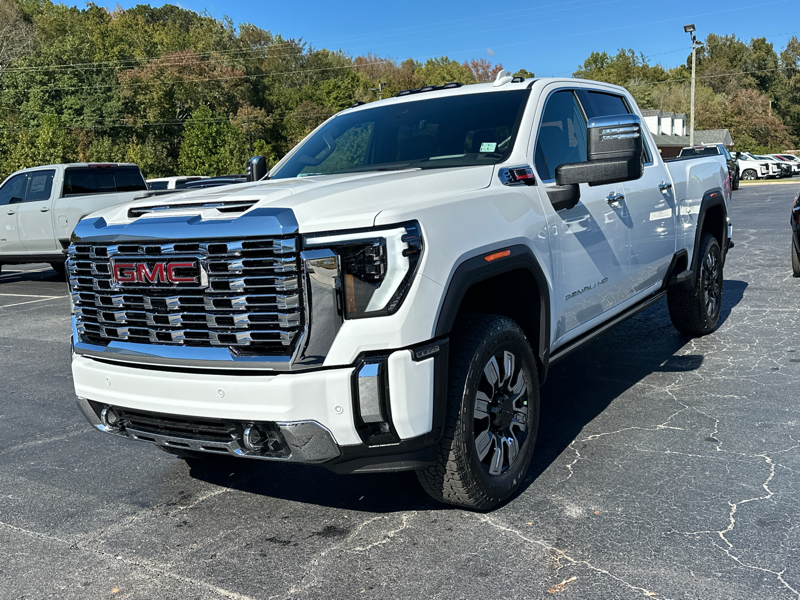 2025 GMC Sierra 2500HD Denali 2