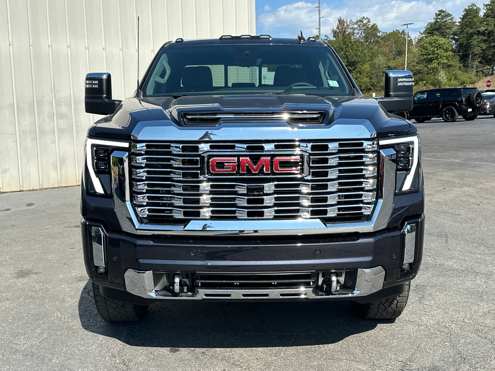 2025 GMC Sierra 2500HD Denali 3