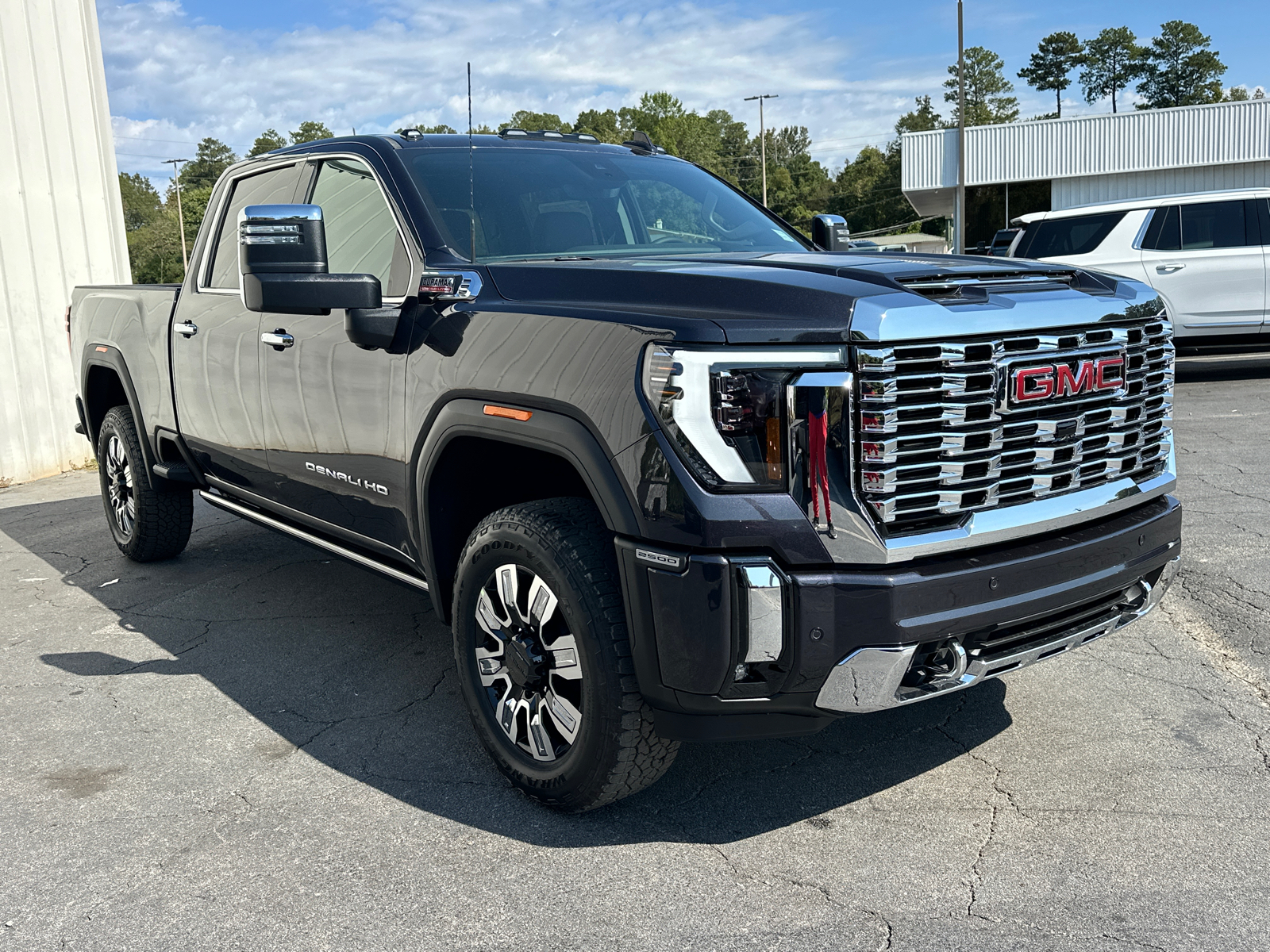 2025 GMC Sierra 2500HD Denali 4