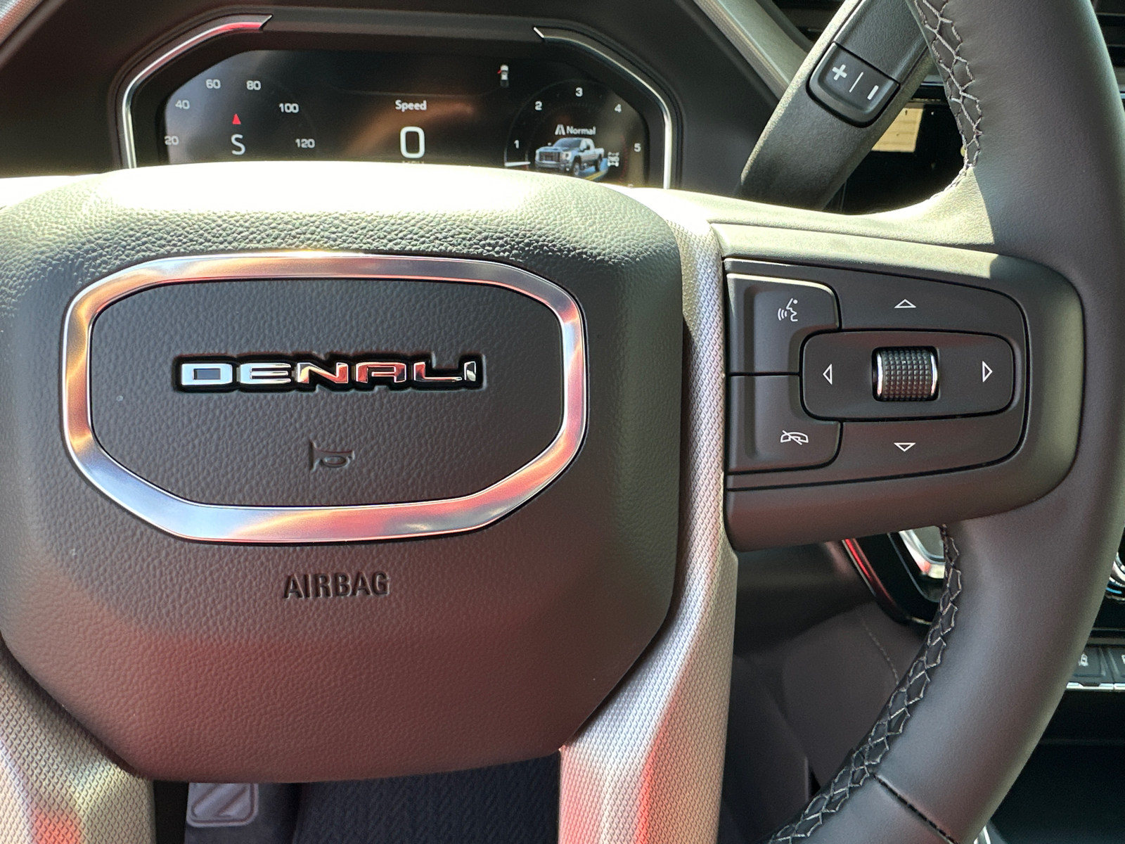 2025 GMC Sierra 2500HD Denali 27