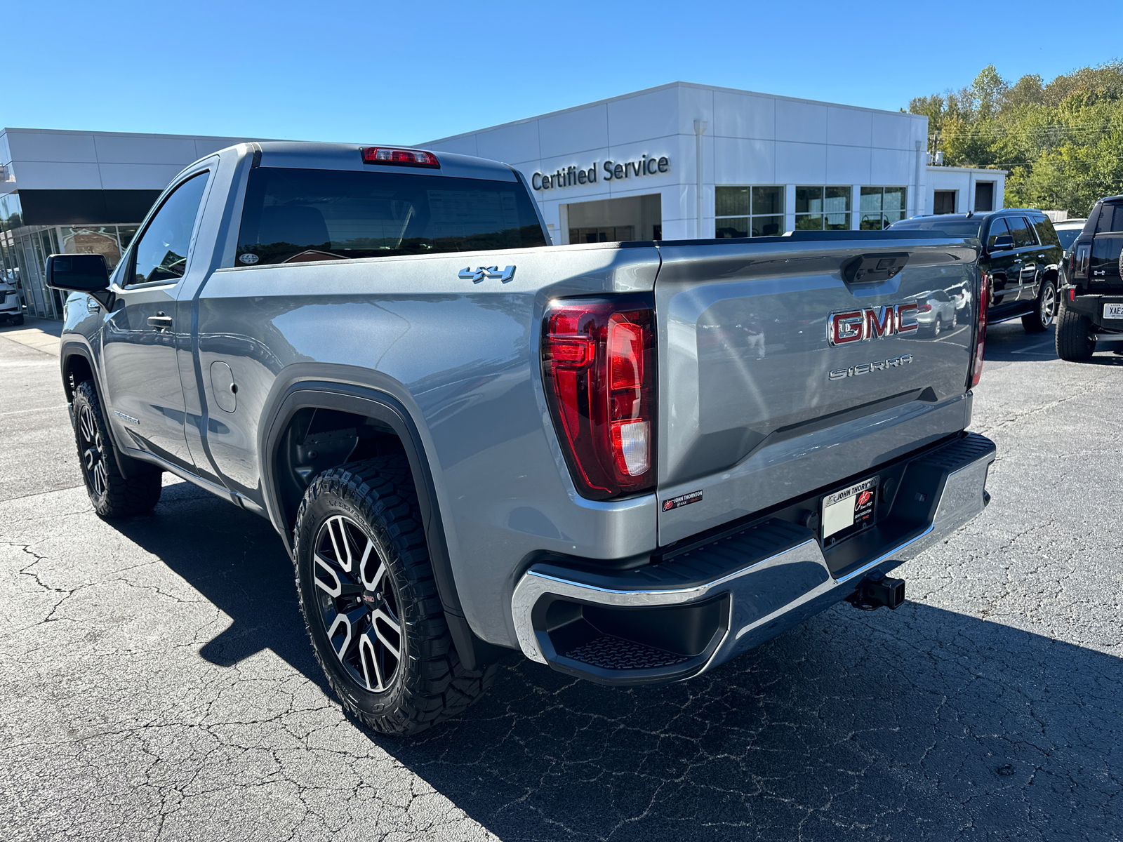 2025 GMC Sierra 1500 Pro 8