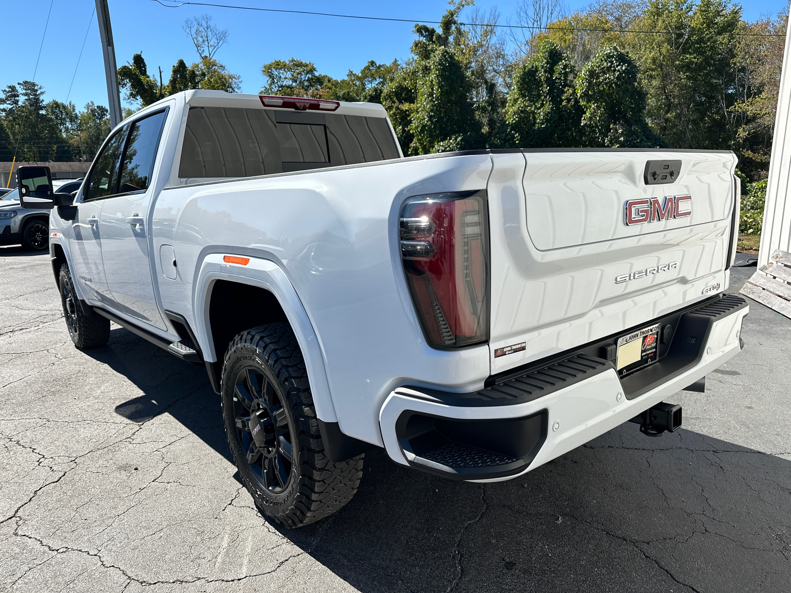 2025 GMC Sierra 2500HD AT4 8