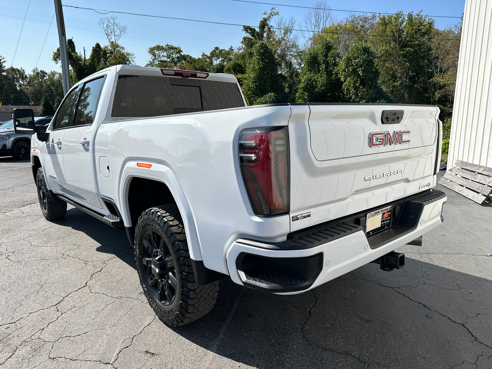 2025 GMC Sierra 2500HD AT4 8