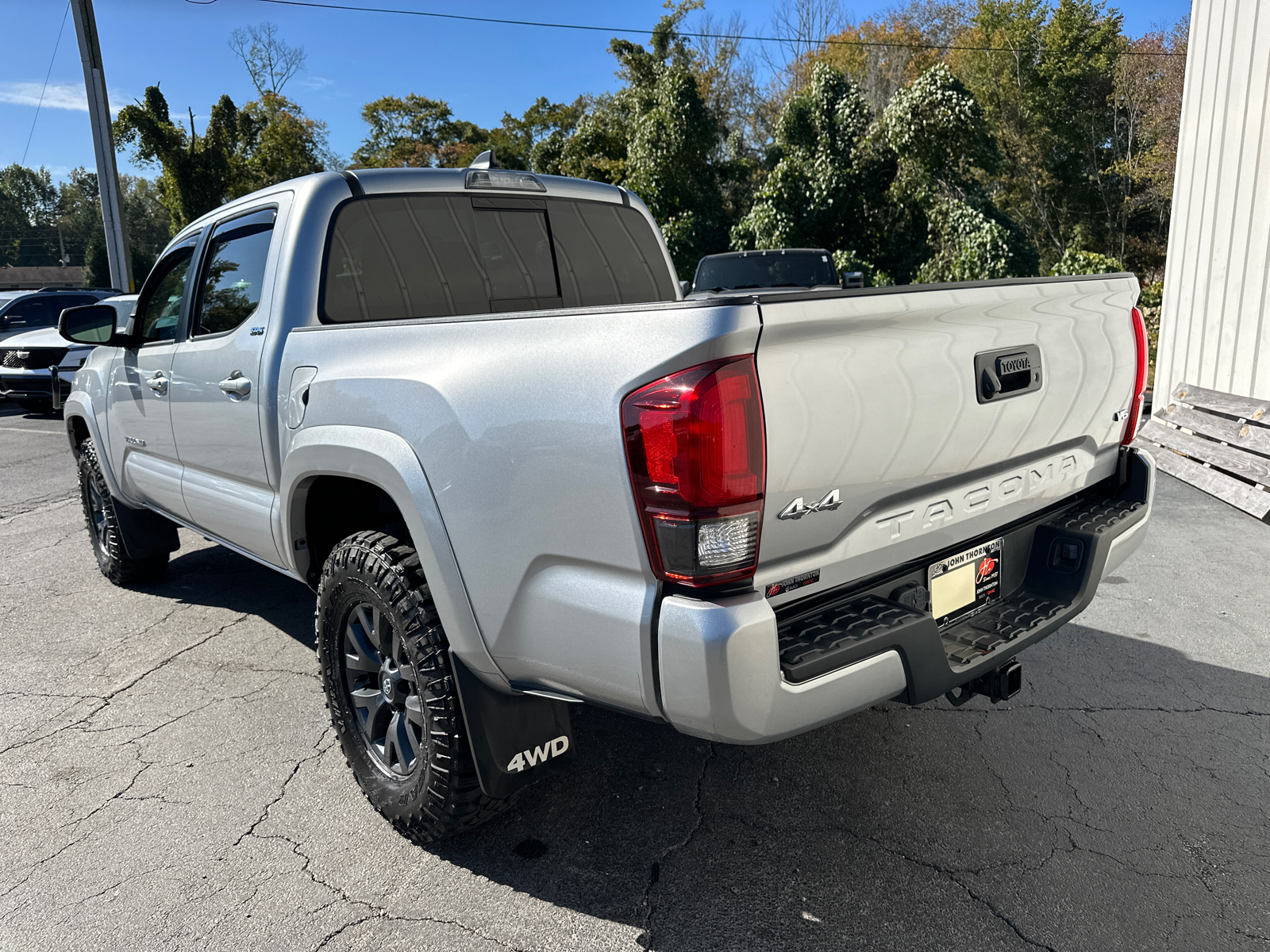 2023 Toyota Tacoma SR5 8