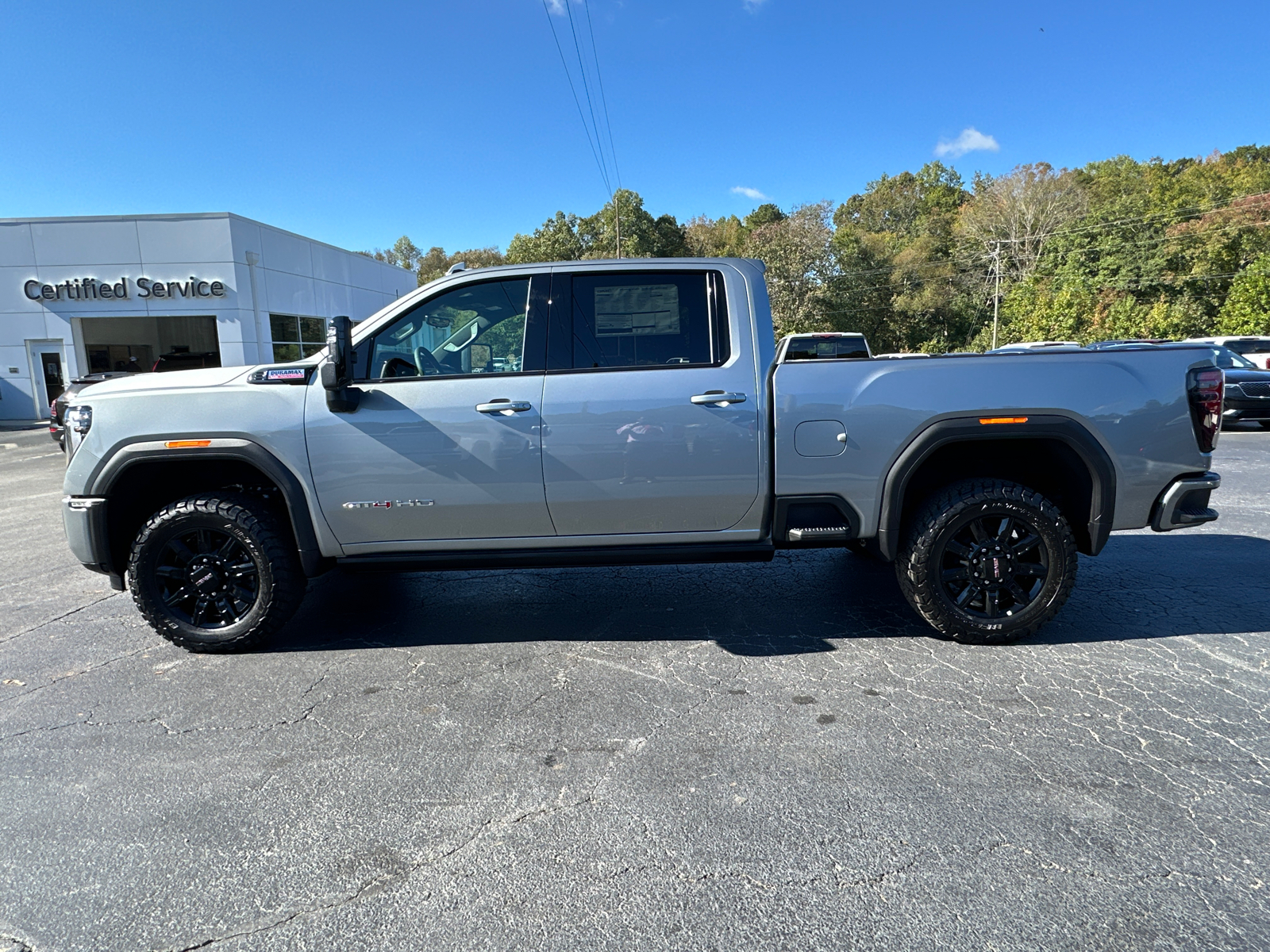 2025 GMC Sierra 2500HD AT4 9