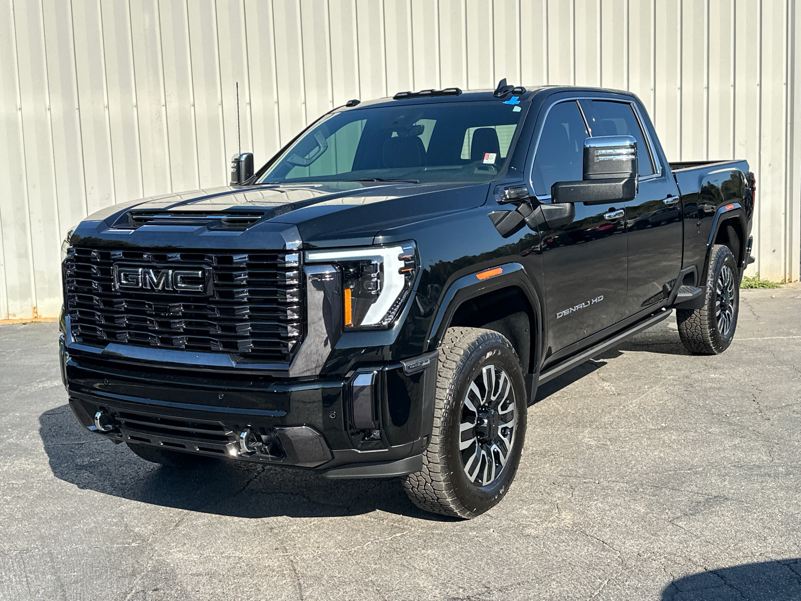 2024 GMC Sierra 2500HD Denali Ultimate 2