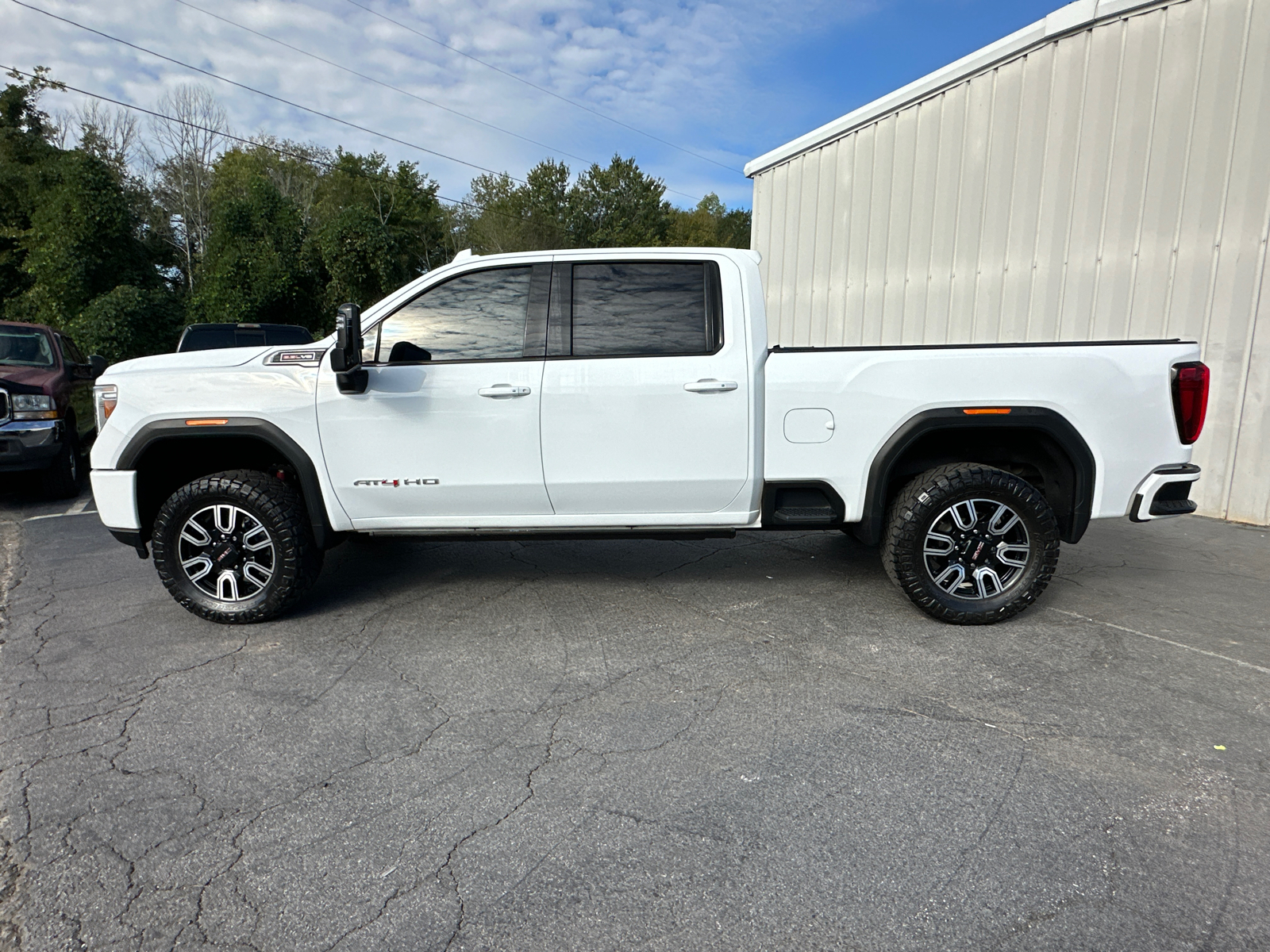 2021 GMC Sierra 2500HD AT4 9