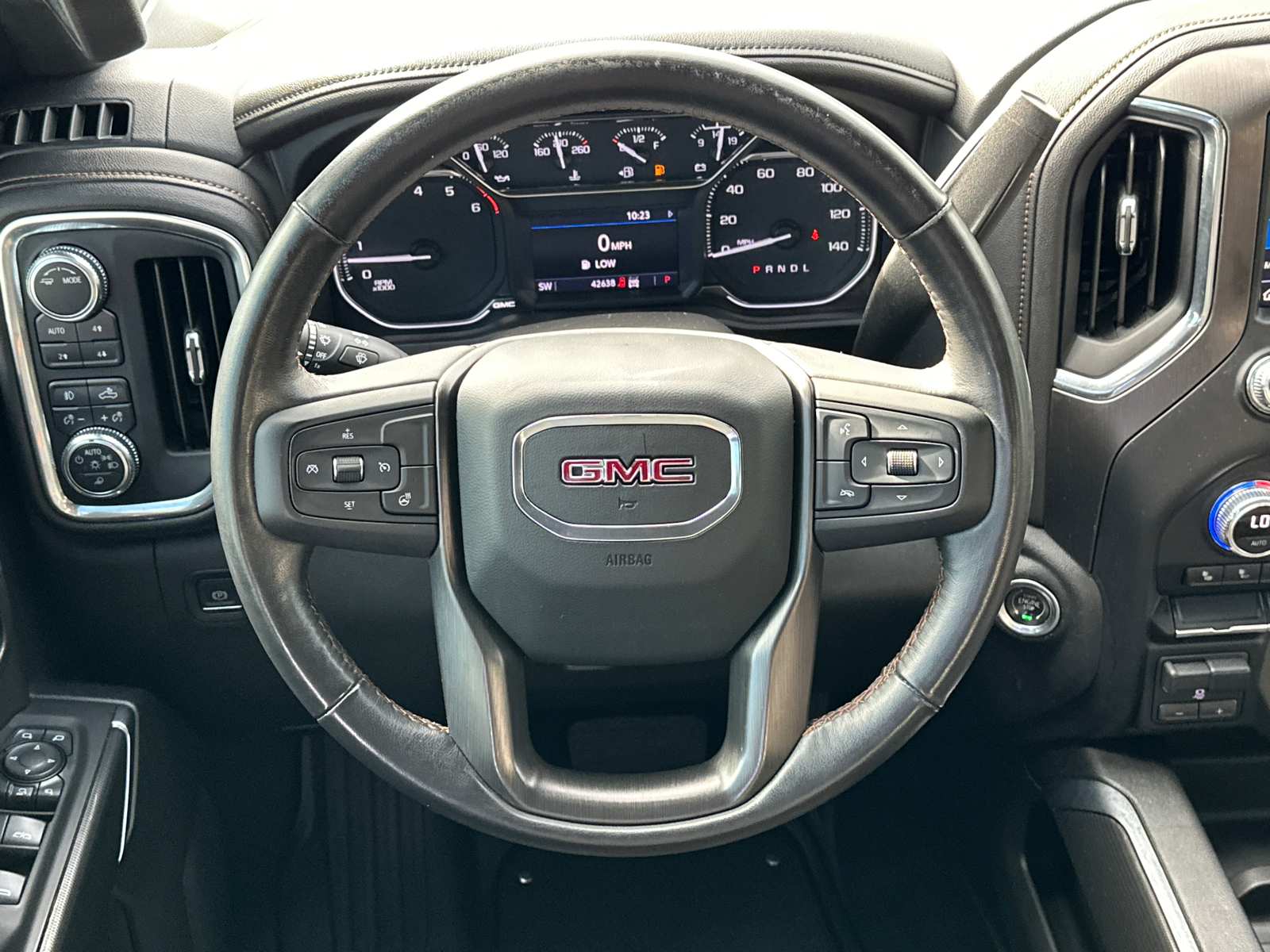 2021 GMC Sierra 2500HD AT4 25