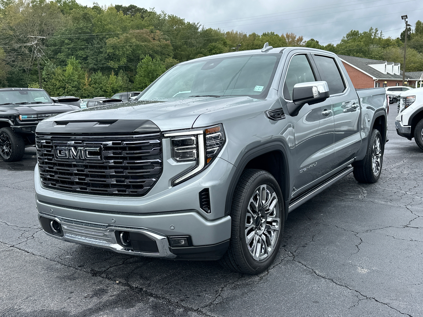 2025 GMC Sierra 1500 Denali Ultimate 3