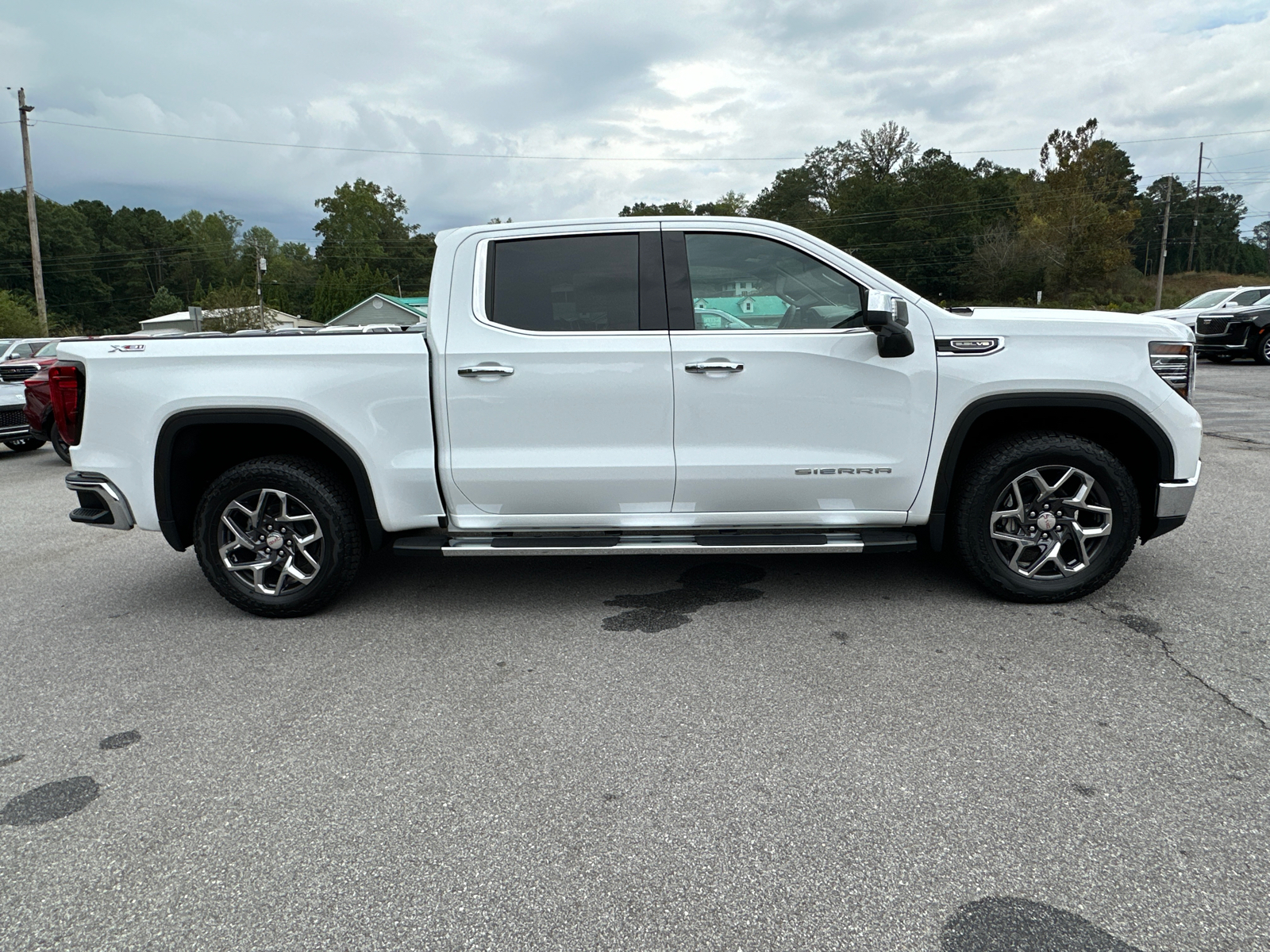 2025 GMC Sierra 1500 SLT 5