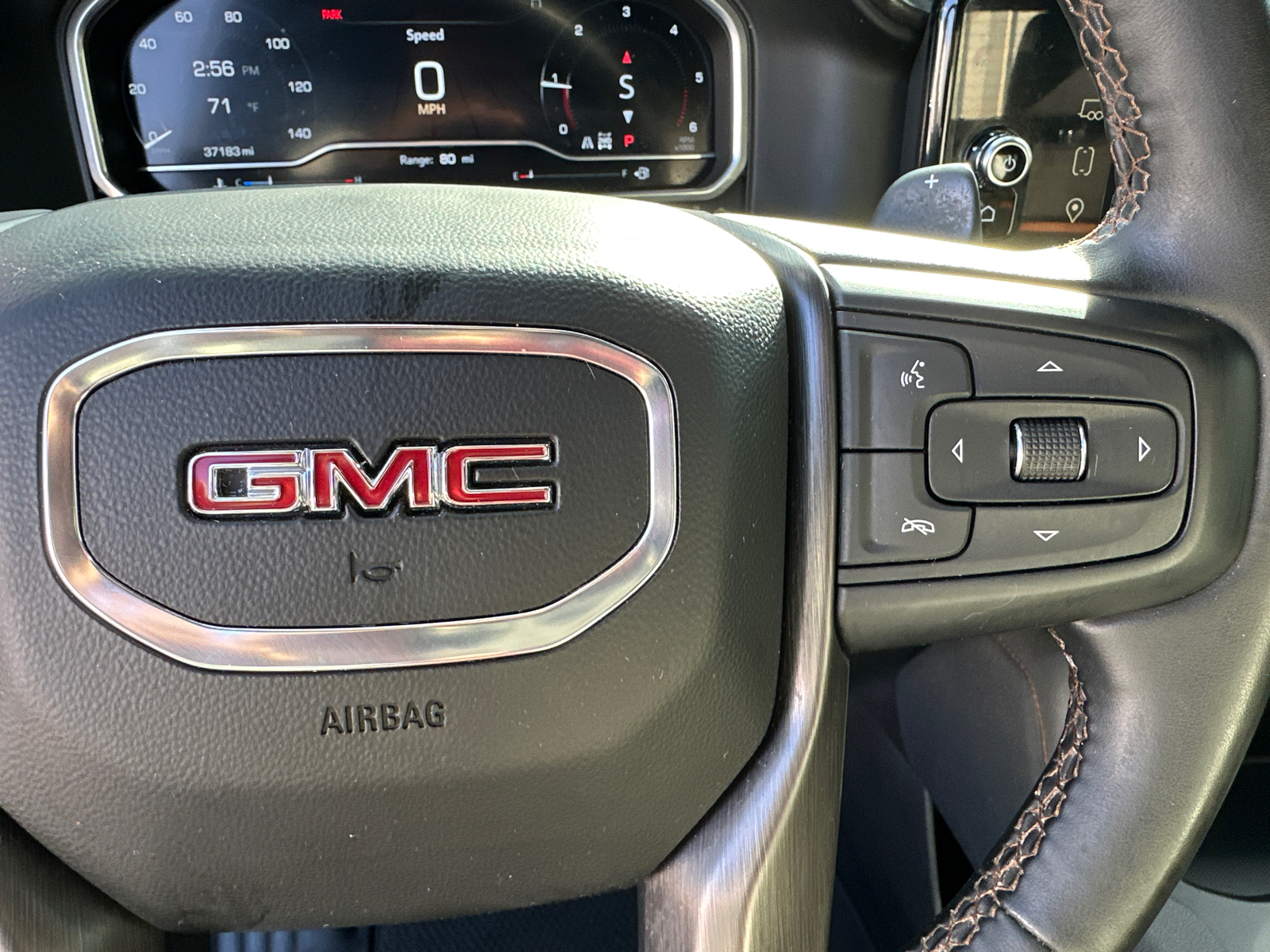 2023 GMC Sierra 1500 AT4 27