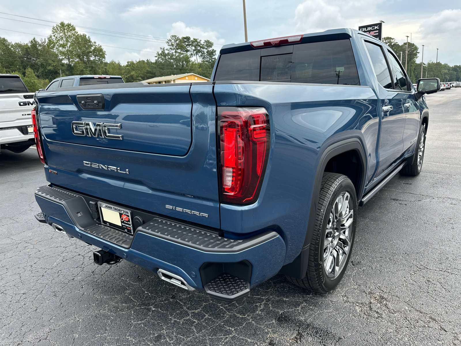 2025 GMC Sierra 1500 Denali Ultimate 6