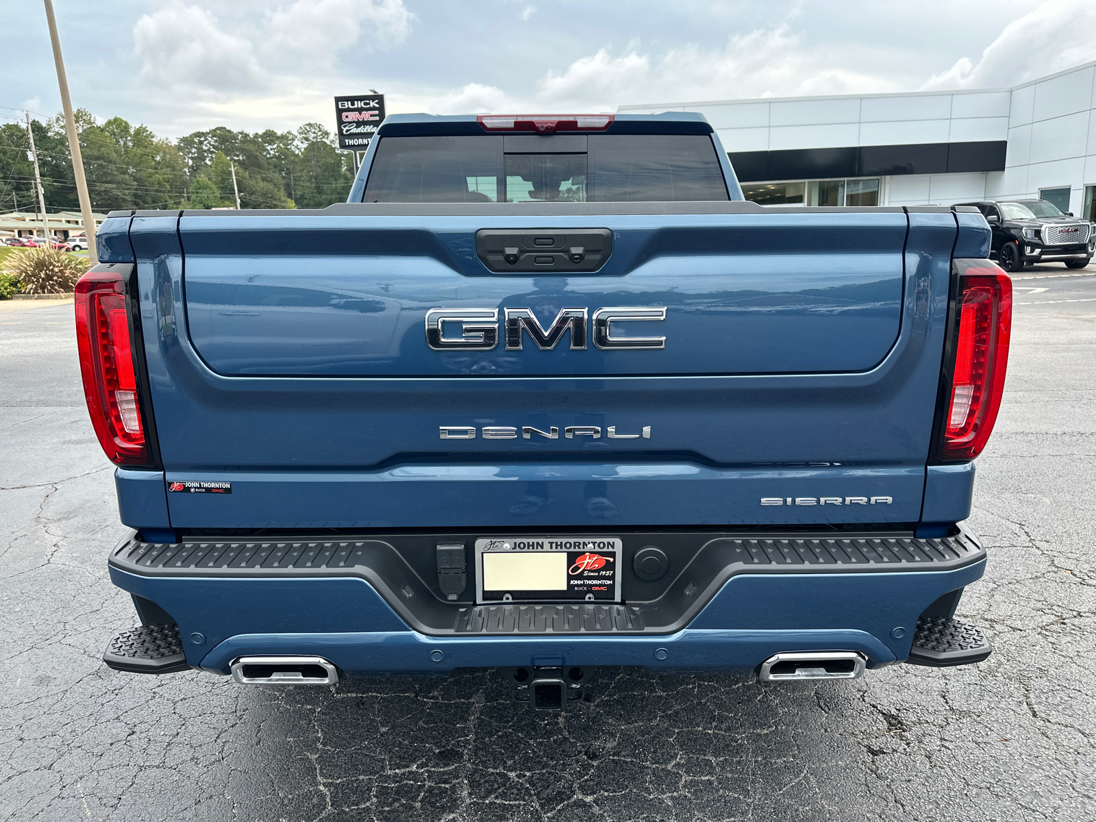 2025 GMC Sierra 1500 Denali Ultimate 7